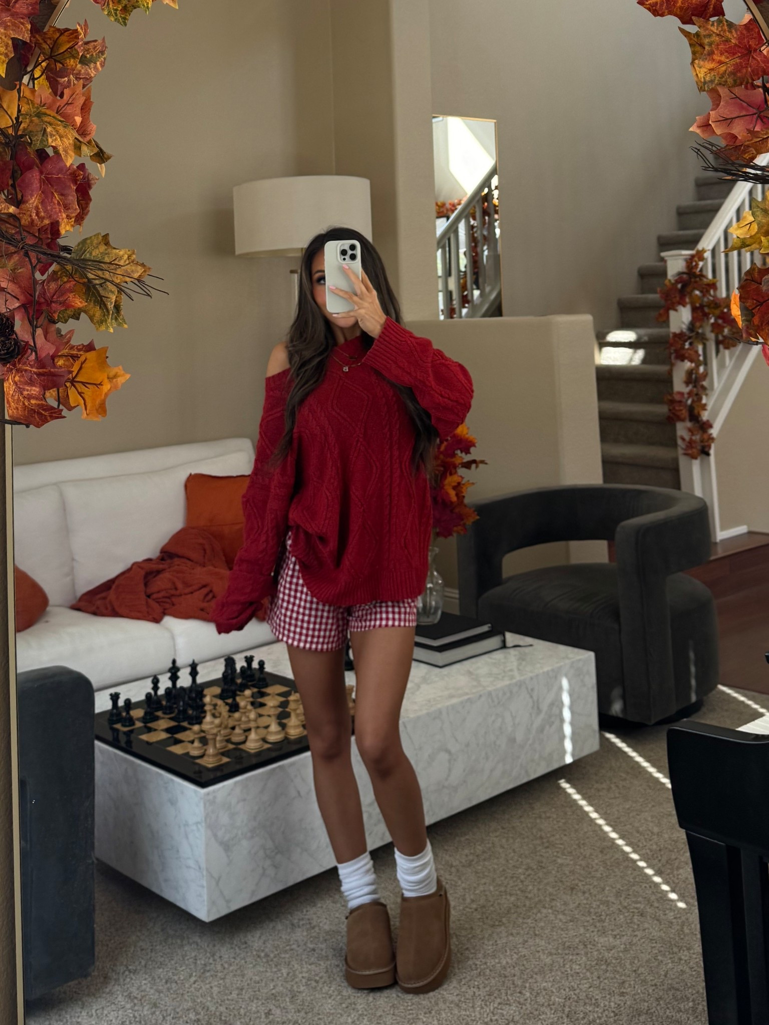 Cozy fall attire 🤌🏼🤎 #fallfashion #fallootd #falloutfitideas #falloutfits #casualoutfits