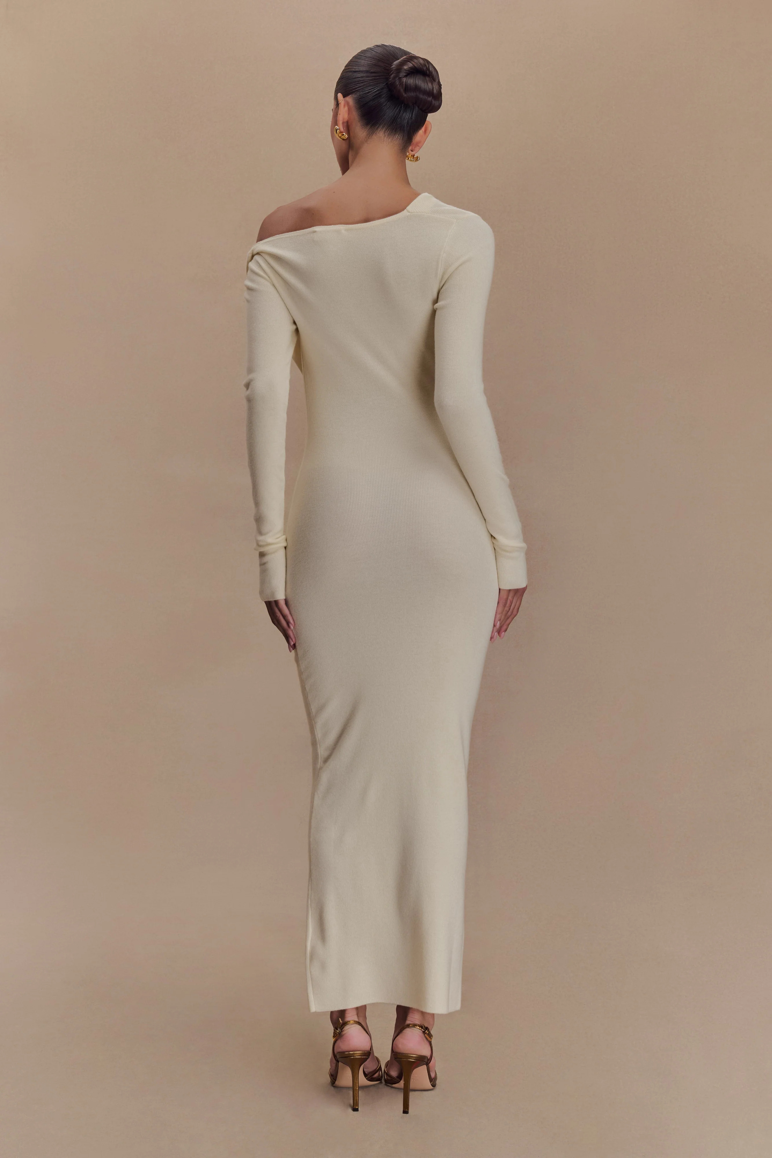 Draped Twist Knit Midi Dress - Cream | MESHKI US