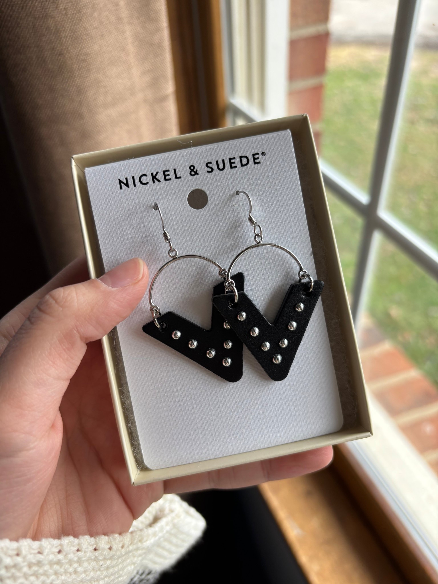 Love these earrings from Nickel and Suede! Just wore them to a baby shower on Saturday! Such a cute versatile piece to add to your jewelry collection 

#LTKGiftGuide #LTKU #LTKHoliday