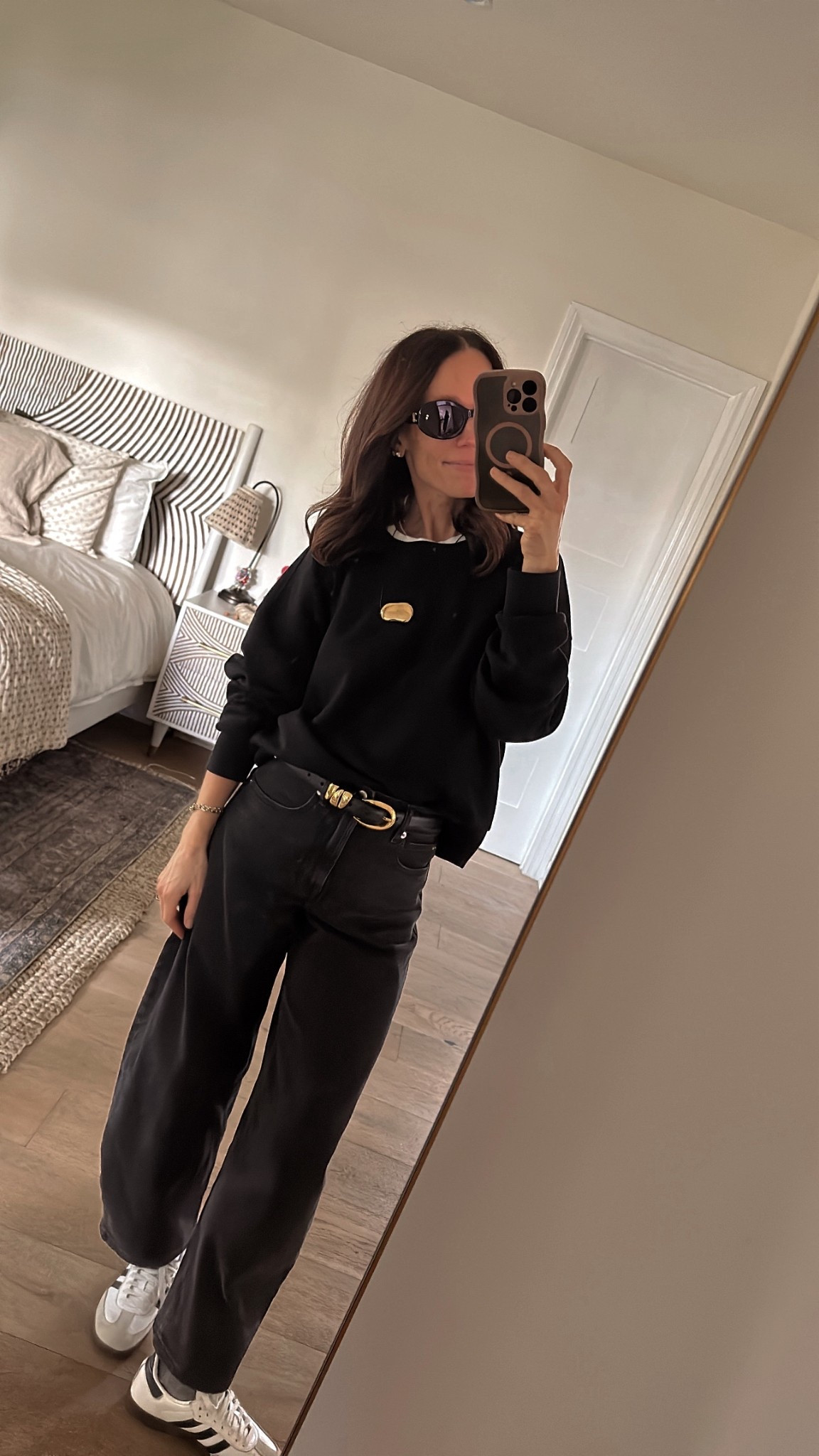 Today’s outfit in go to easy basics 