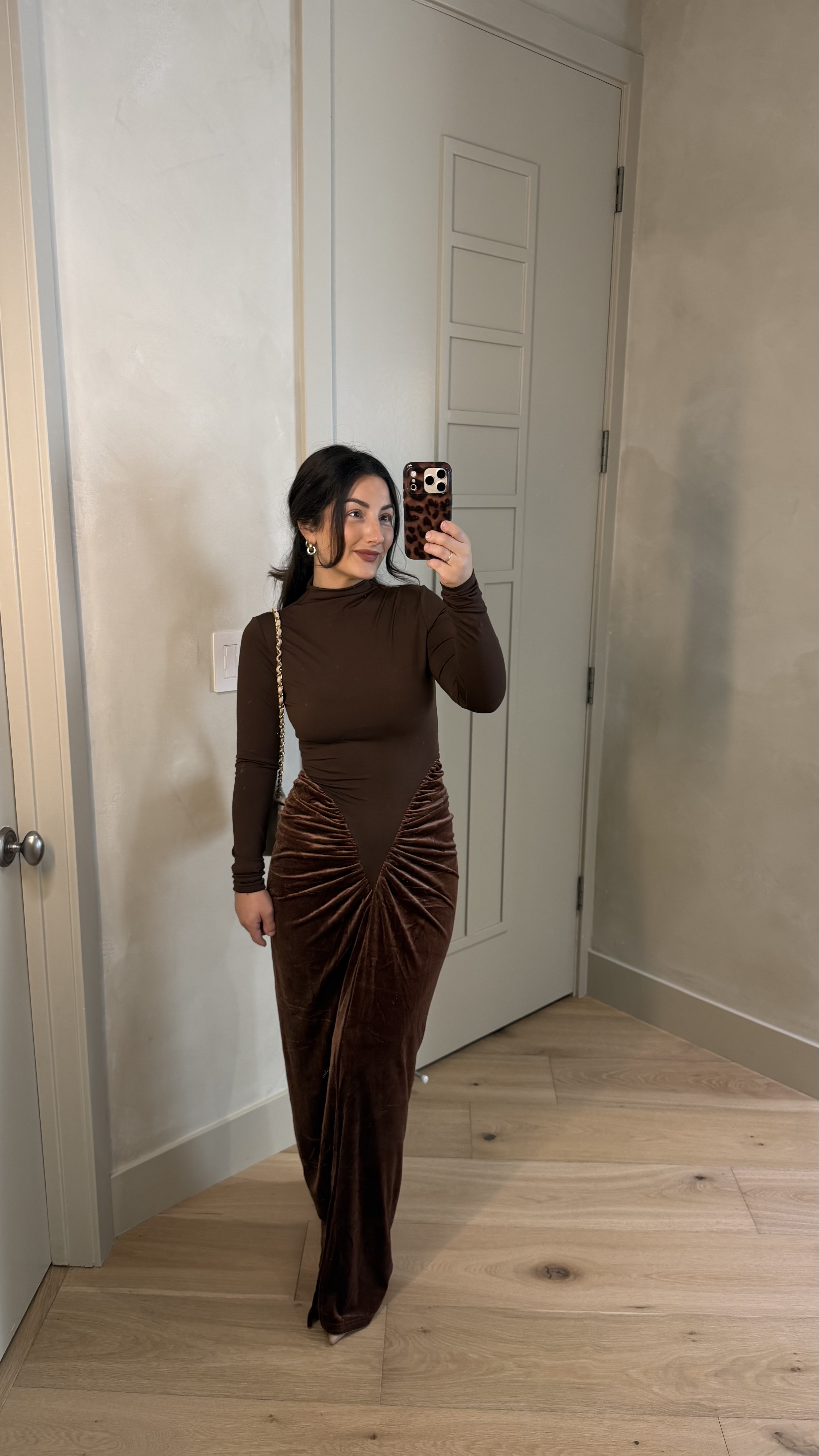 Gorgeous velvet dress! 

Size xs
slightly long so I’m wearing it with a tall heel! 

5'0" 135lbs

#LTKootd #LTKPetite #LTKSeasonal