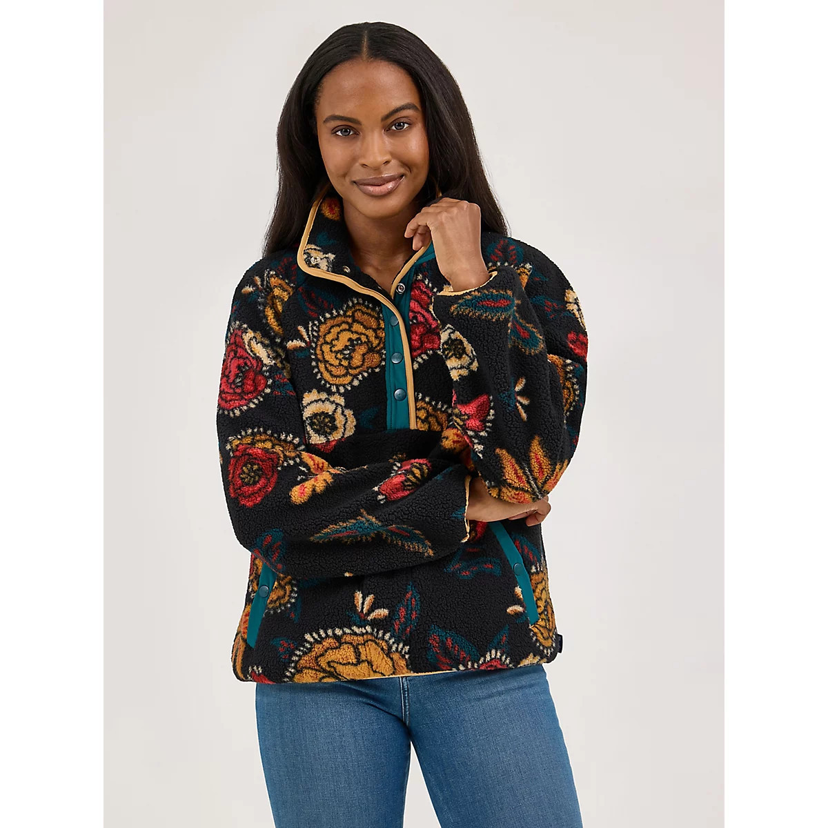 Women's Wrangler Retro® Half-Snap Sherpa Pullover in Butterfly Black | Wrangler