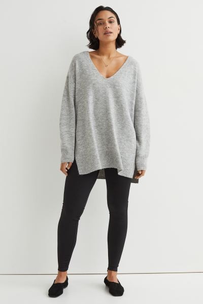 V-neck jumper | H&M (UK, MY, IN, SG, PH, TW, HK)