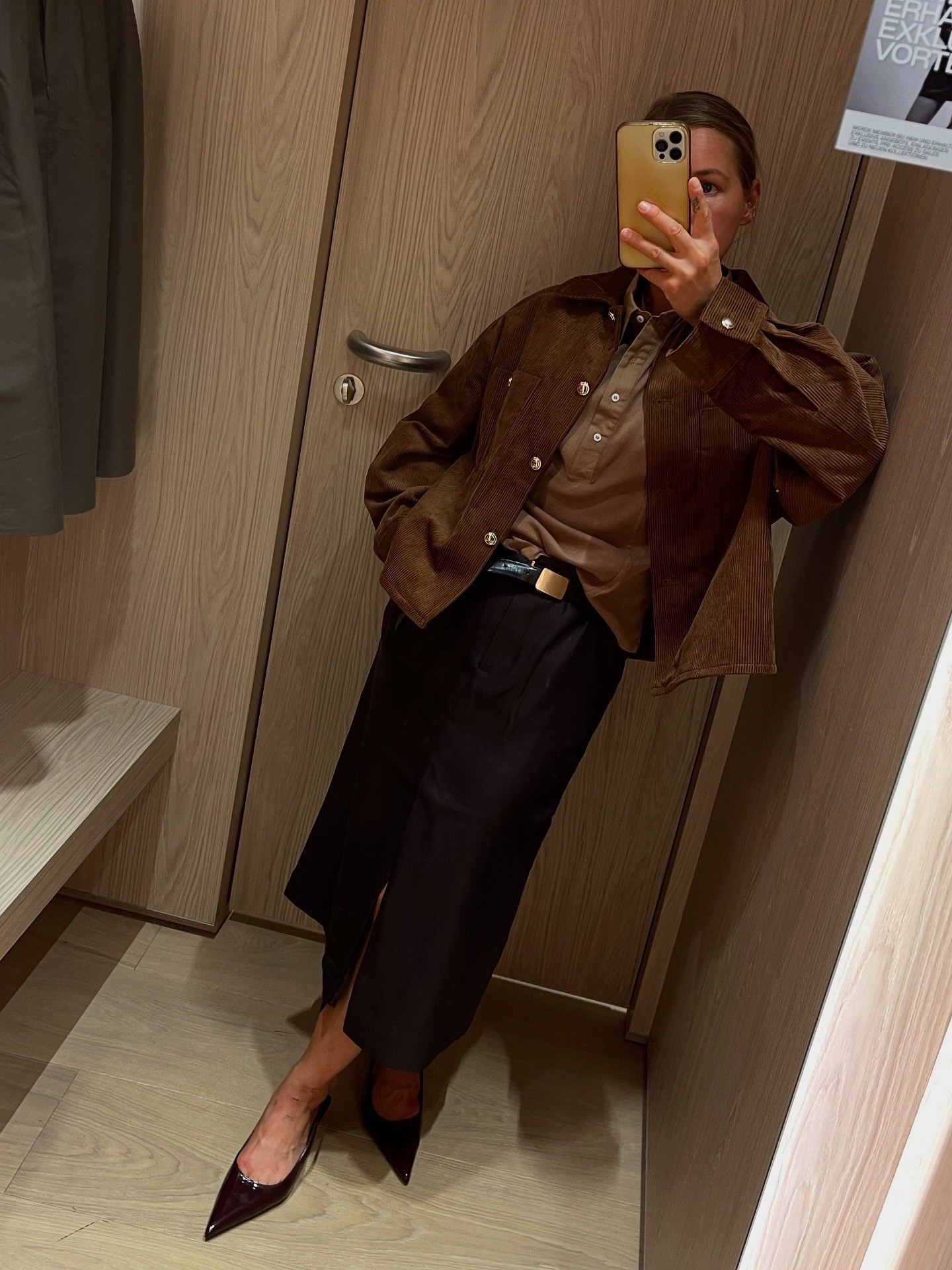 Brown 

#LTKeurope #LTKsummer #LTKdeutschland