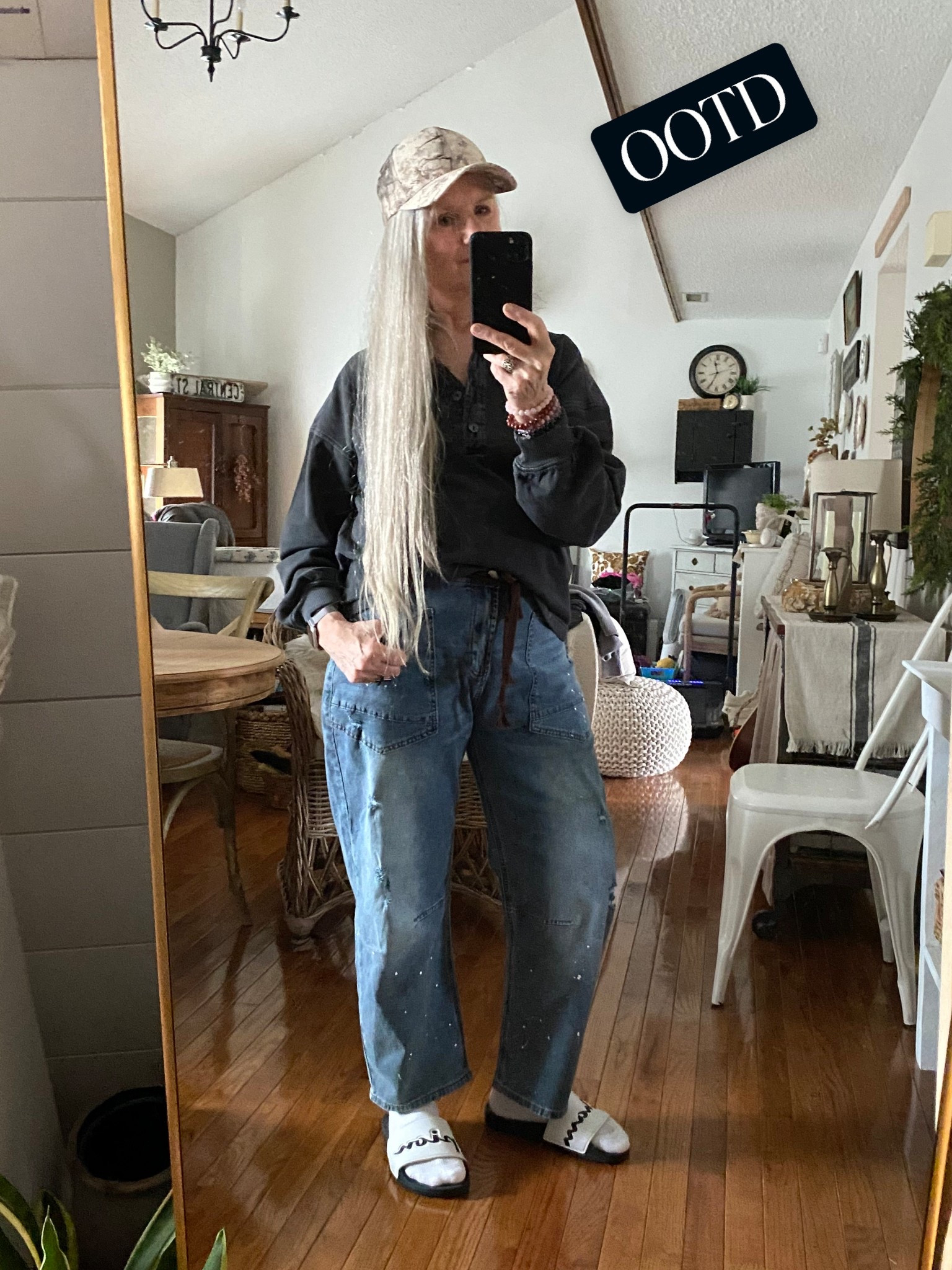 Outfit of the day!! One of my favorite jeans tts!! 💙

#LTKOver40 #LTKTravel #LTKootd