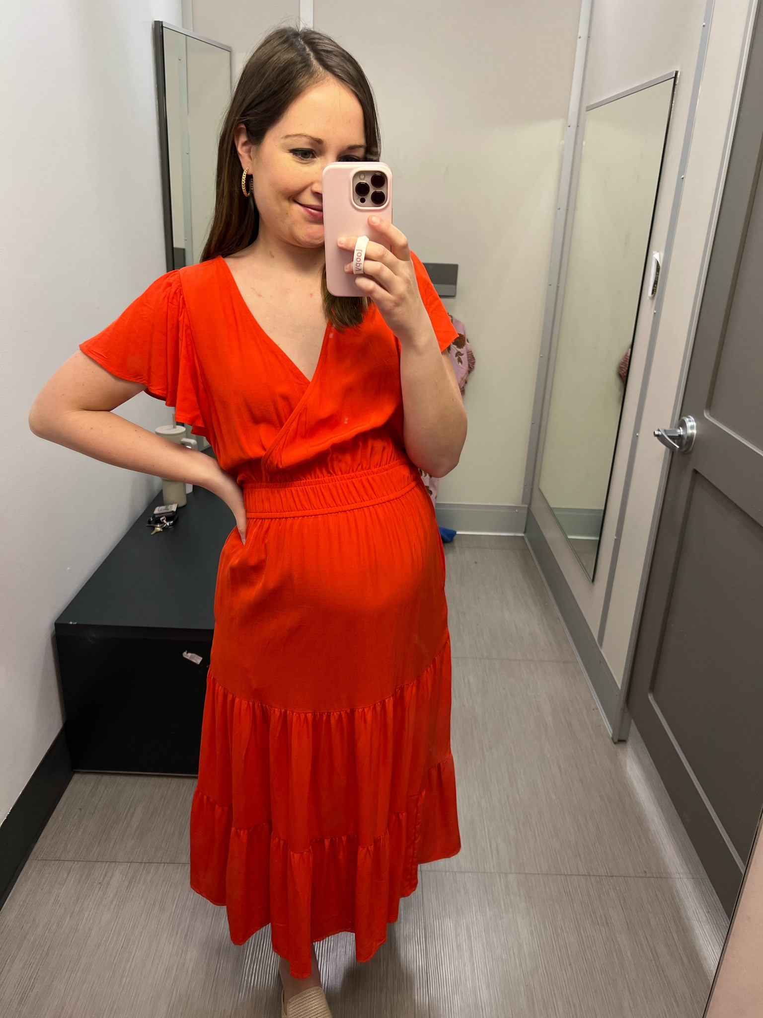 How flattering is this dress! The flutter sleeves are a great feminine touch! The thick elastic waistband is great to flatter any body type, the skirt has great movement. No clasp on the chest.

Sizing- I sized up to a s for bump, but the chest was too big without the clasp. Stay tts (or maybe even size down one of small chested like me!)



#LTKFind #LTKunder50 #LTKbump