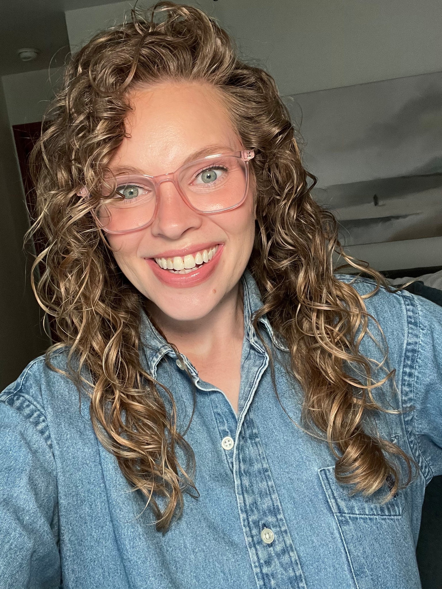 Hair products of the day! 🥰❤️

This may seem excessive but these are all the products used today 😂

Biggest tip for me right now is shampooing TWICE and using conditioner FIRST. 

Mousse for the roots of my hair for volume and GENEROUS amounts of gel/custard all over my hair and using the bounce curl brush for definition! 

#LTKBeauty