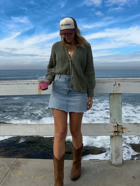 Coastal cowgirl fashion inspo

#LTKshoecrush #LTKstyletip #LTKfindsunder100