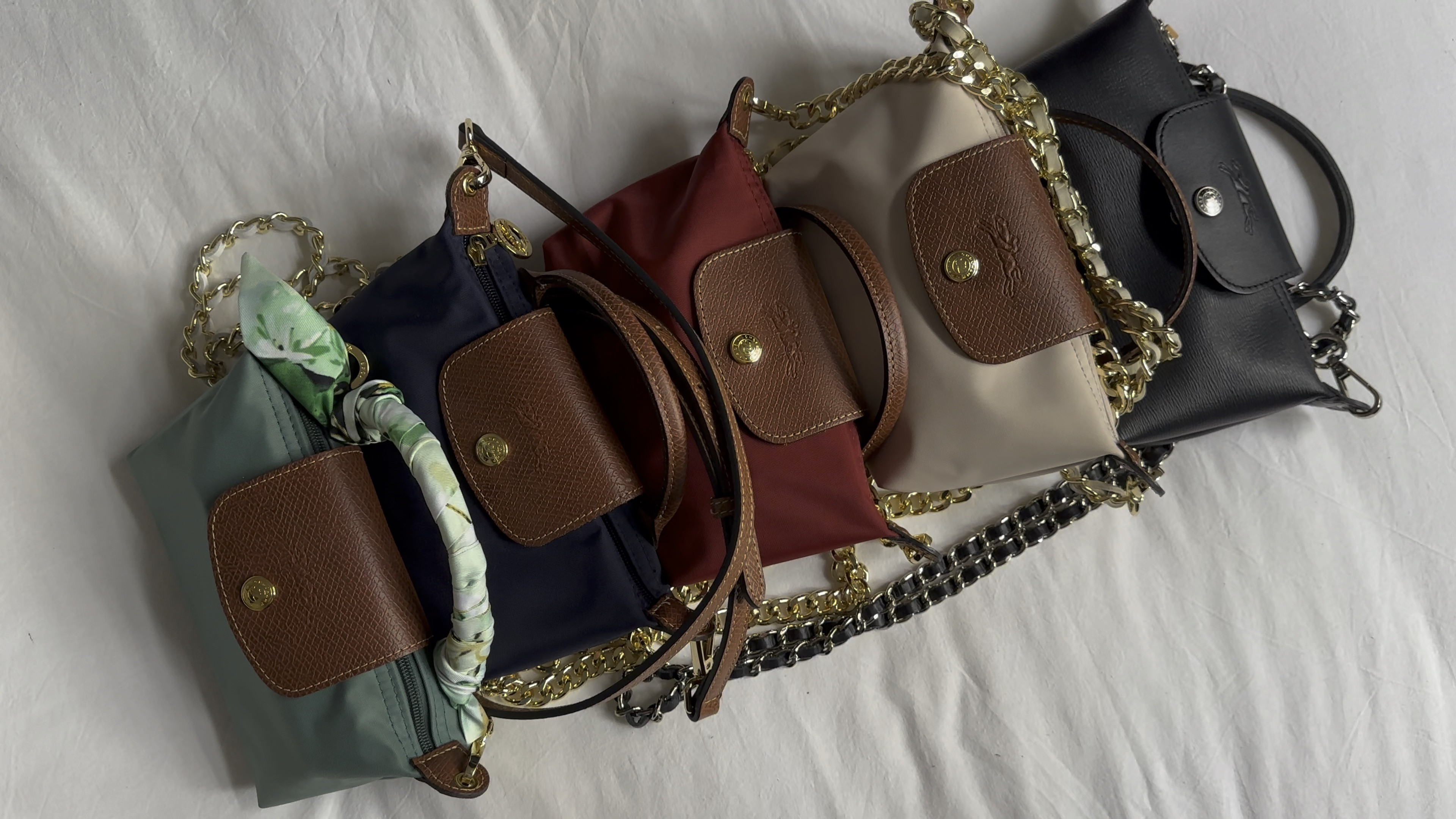 LONGCHAMP POUCH TO CROSSBODY BAG HACK