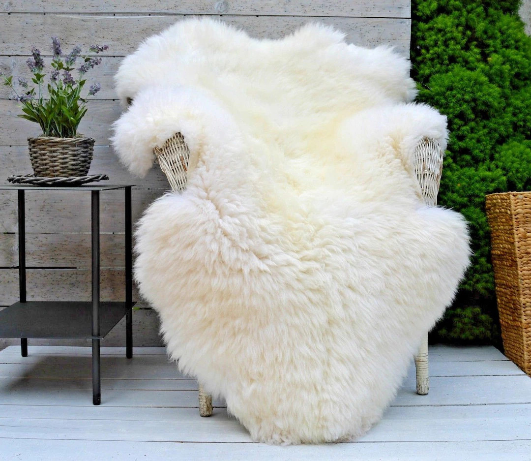 Yeti Luxury Bright Ivory White Sheepskin Rug, Throw, Blanket, Biggest Size Large Long Wool unique... | Etsy (US)
