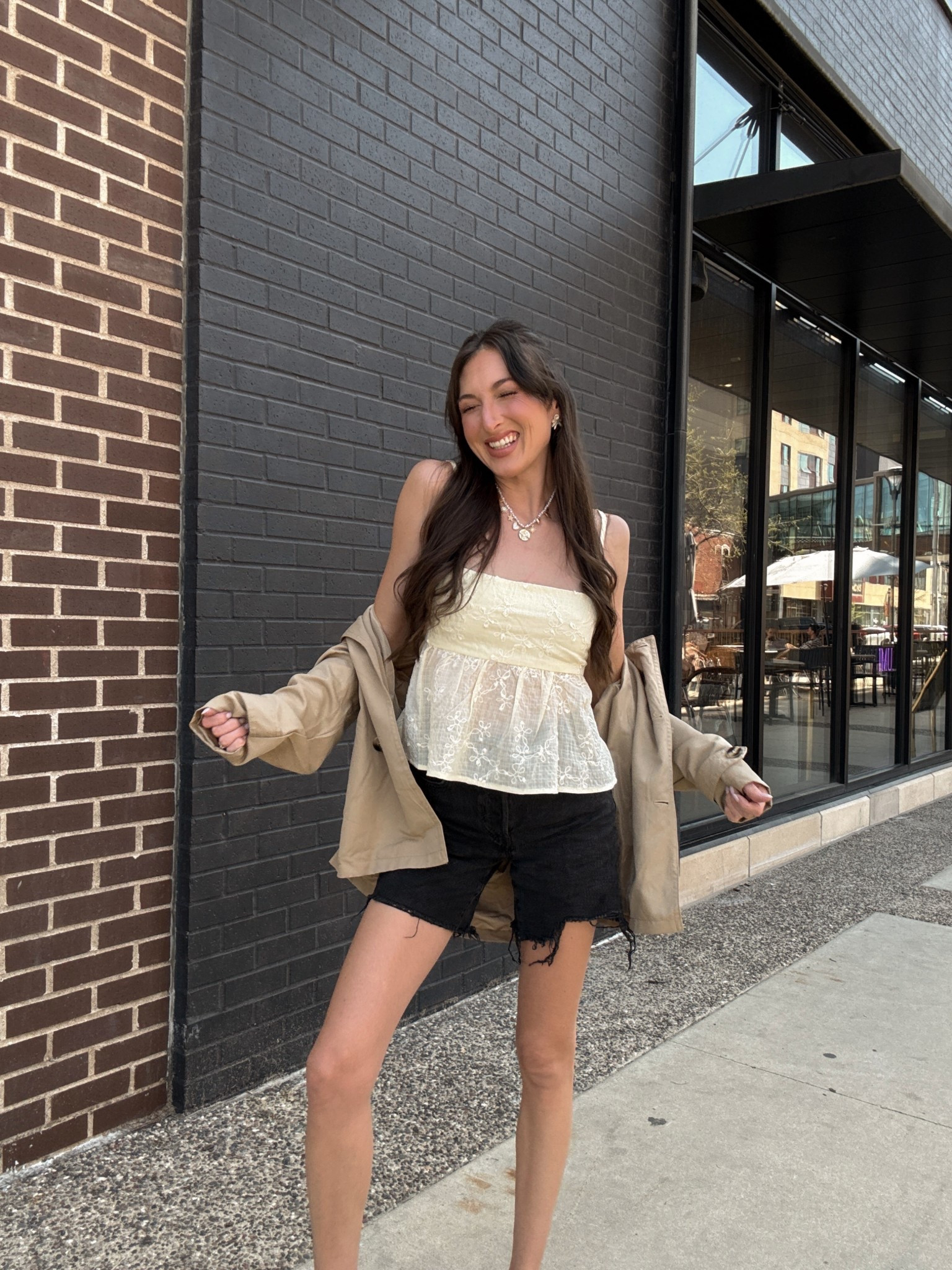 Yellow tank, black Levi shorts, Levi’s, shorts, cropped trench coat, summer tank top, yellow top

#LTKFindsUnder50 #LTKSeasonal #LTKStyleTip