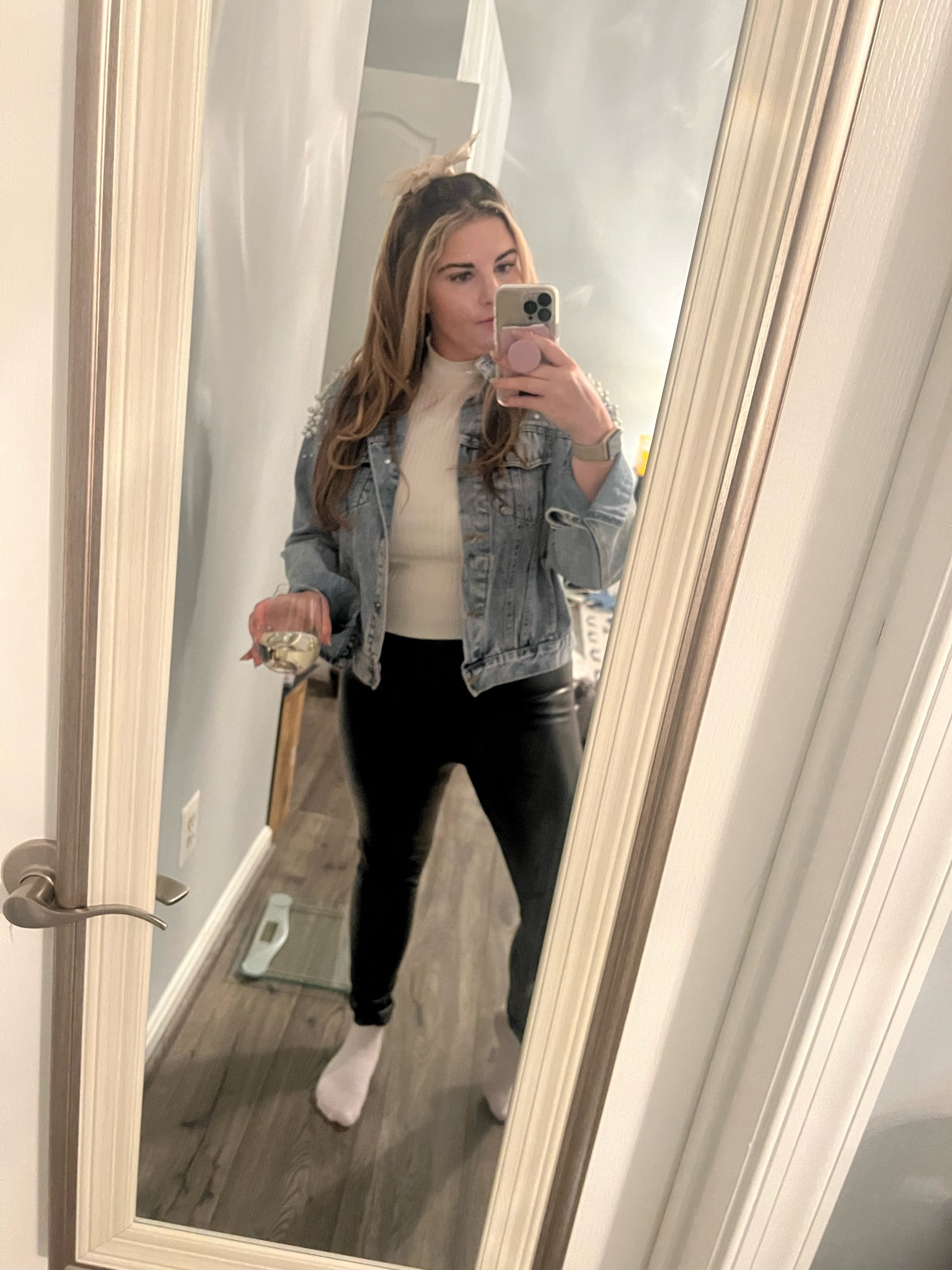 Leggings large
Tank large 
Jacket xl 

#LTKcurves #LTKstyletip #LTKSeasonal