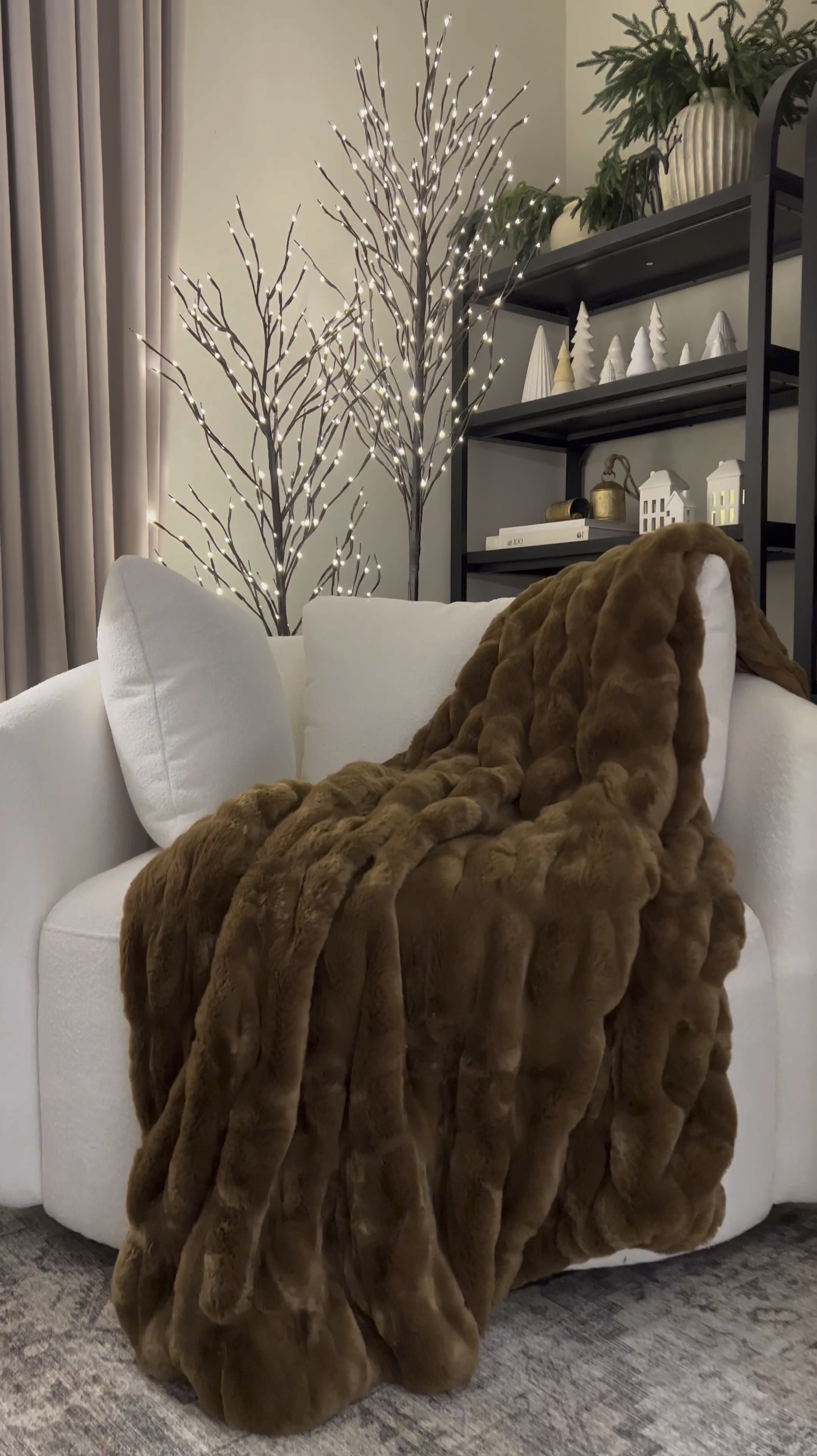 These lit trees come in a set of 3 and can be styled in various ways even outside! 💕
Scroll below to shop everything in this pic! 😊
#LTKVideo

#LTKStyleTip #LTKHome