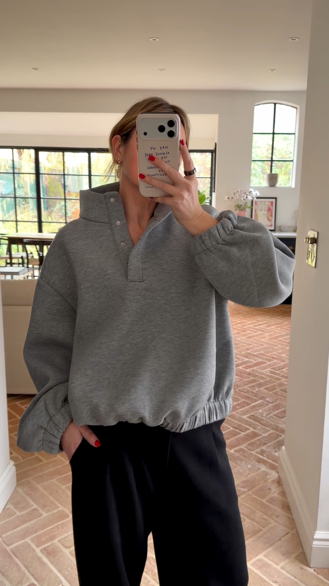 My H&M top arrived and I’m in love | grey sweatshirt | funnel neck | high street | New Balance | Gap 

#LTKuk #LTKeurope #LTKworkwear