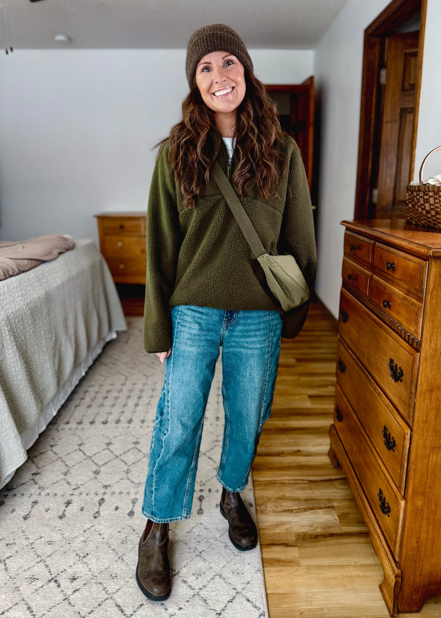 Winter outfit! 

Small in my tee, small in my Sherpa half zip, 0 petite in my barrel jeans and 6 in my blundstone boots (also linked a more affordable lookalike)
My bag is sold out so I linked similar ones.
#LTKHoliday


#LTKPetite #LTKFindsUnder100 #LTKSeasonal