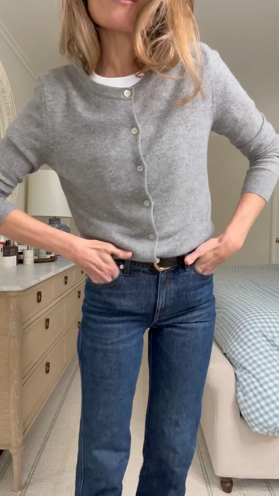 a new quince find worth your attention! 🤍 this new cashmere cardigan comes is a ton of colors and it’s under $100! With so many ways to style I’ve already worn it 3 times in the last couple of weeks and have no plans of slowing down. 

@onequince #quincepartner @shop.ltk 
