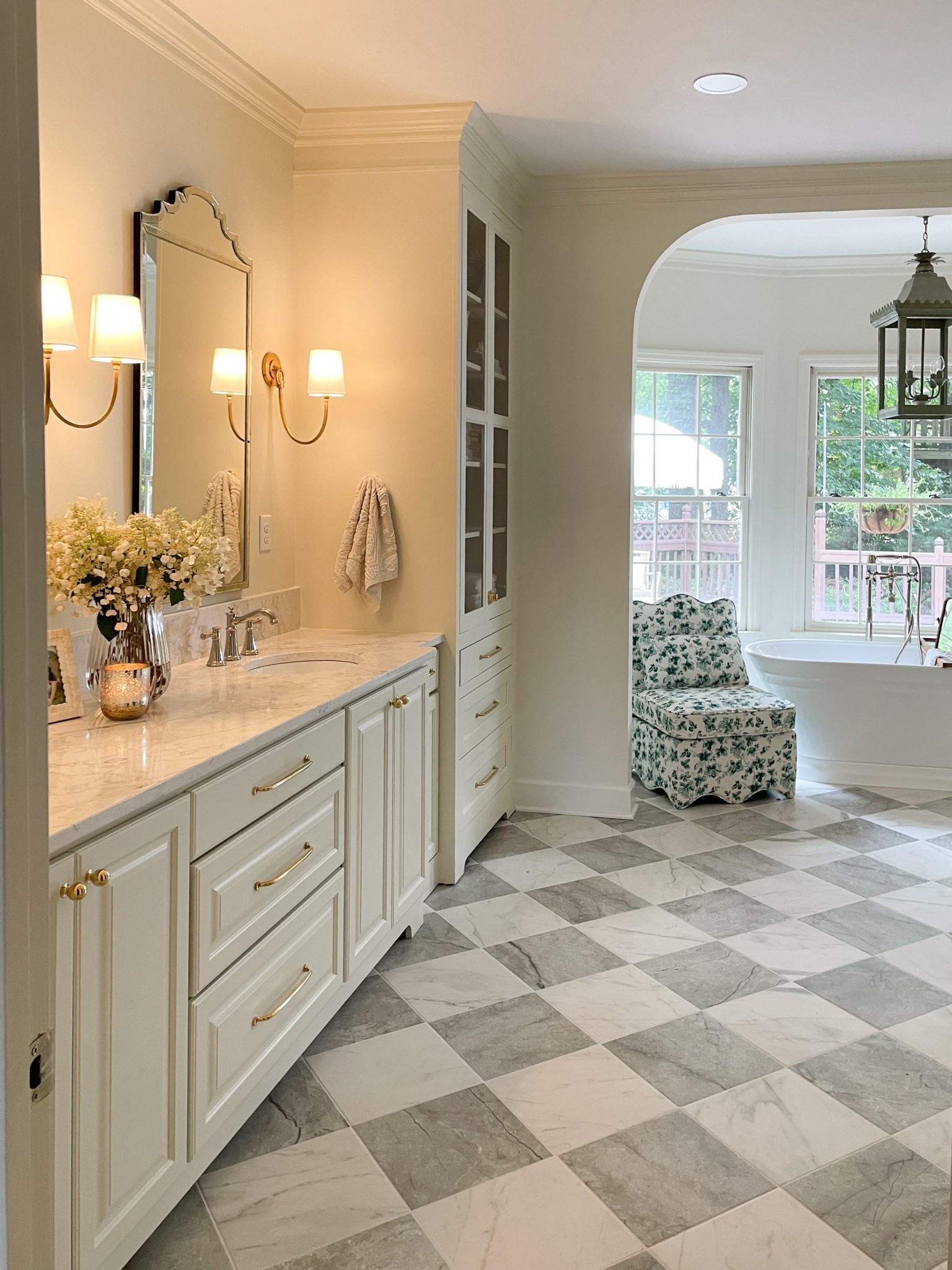 Bathroom sources! Gold items are unlaquered brass. Silver items are polished nickel  

#LTKHome