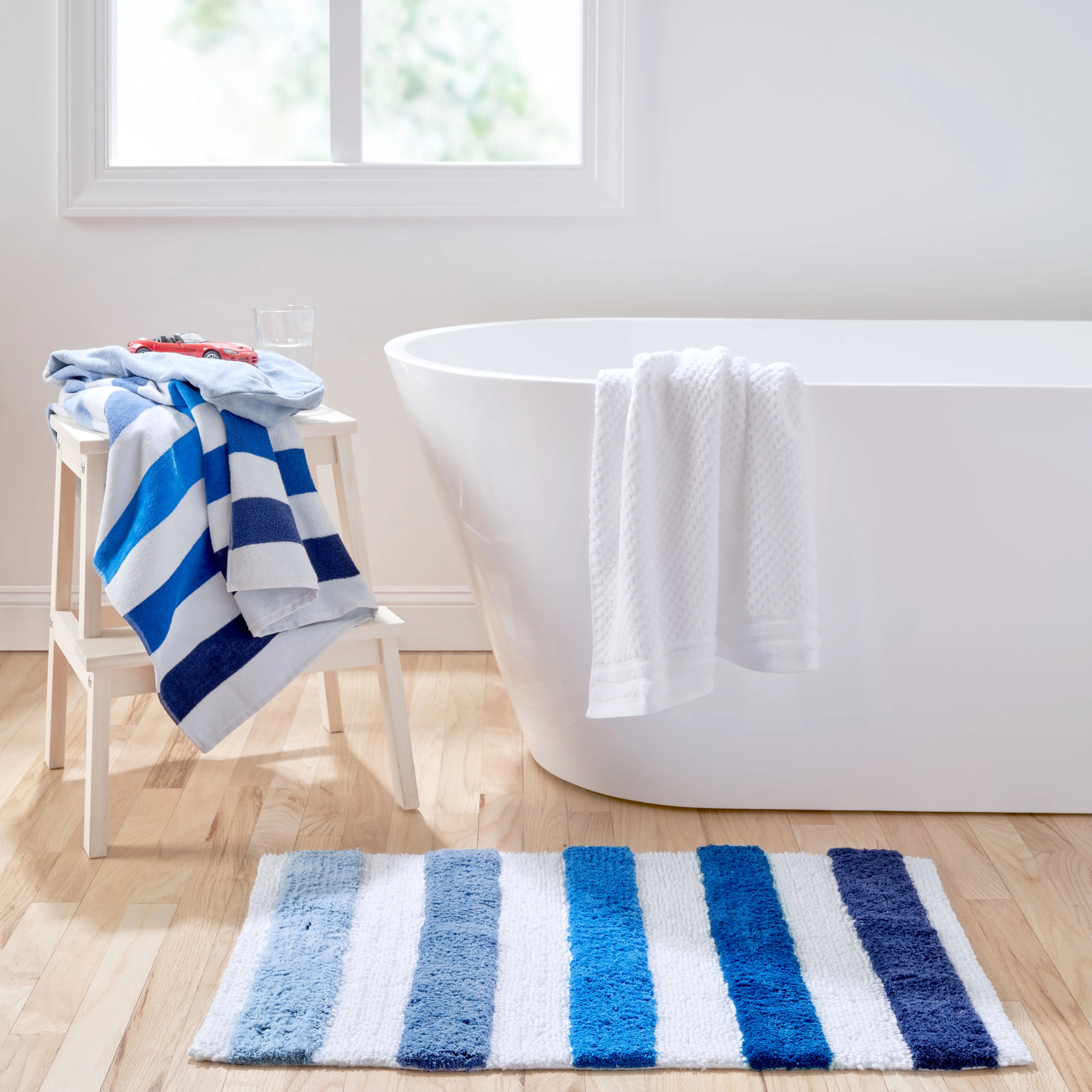 Gap Home Kids Ombre Stripe Organic Cotton Non-Slip Bath Rug, Blue, 20"x30" - Walmart.com | Walmart (US)