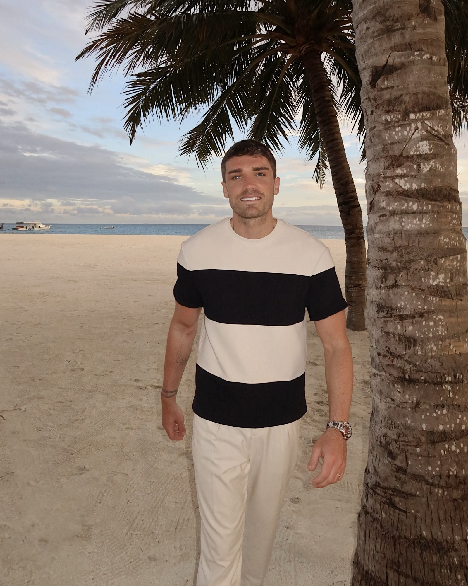 This tshirt is a bargain. You can wear it with any coloured trousers. It would look great with some navy chinos (I’ve added some to this link) men’s outfit / holiday outfit / summer outfit 

#LTKmens