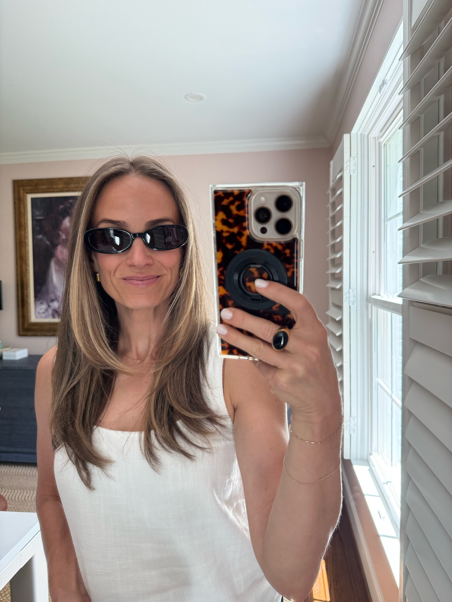 I am loving this sunglass shape lately!

#LTKootd #LTKmomlife #LTKOver40