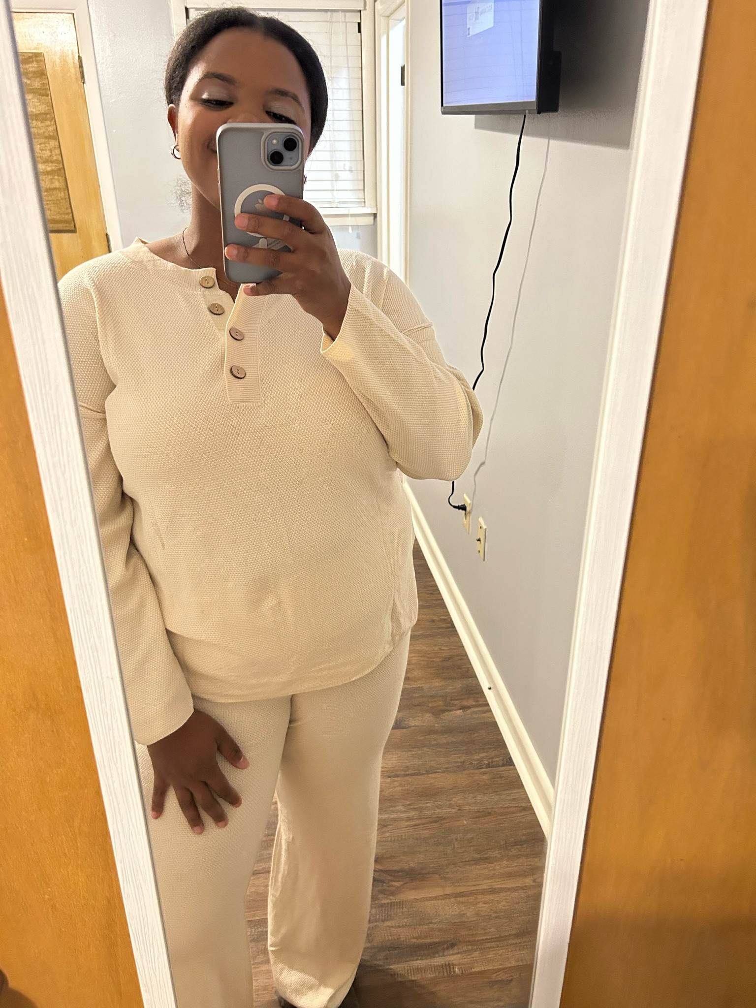 Perfect cute set for basically doing anything!

#LTKTravel #LTKStyleTip #LTKFindsUnder100