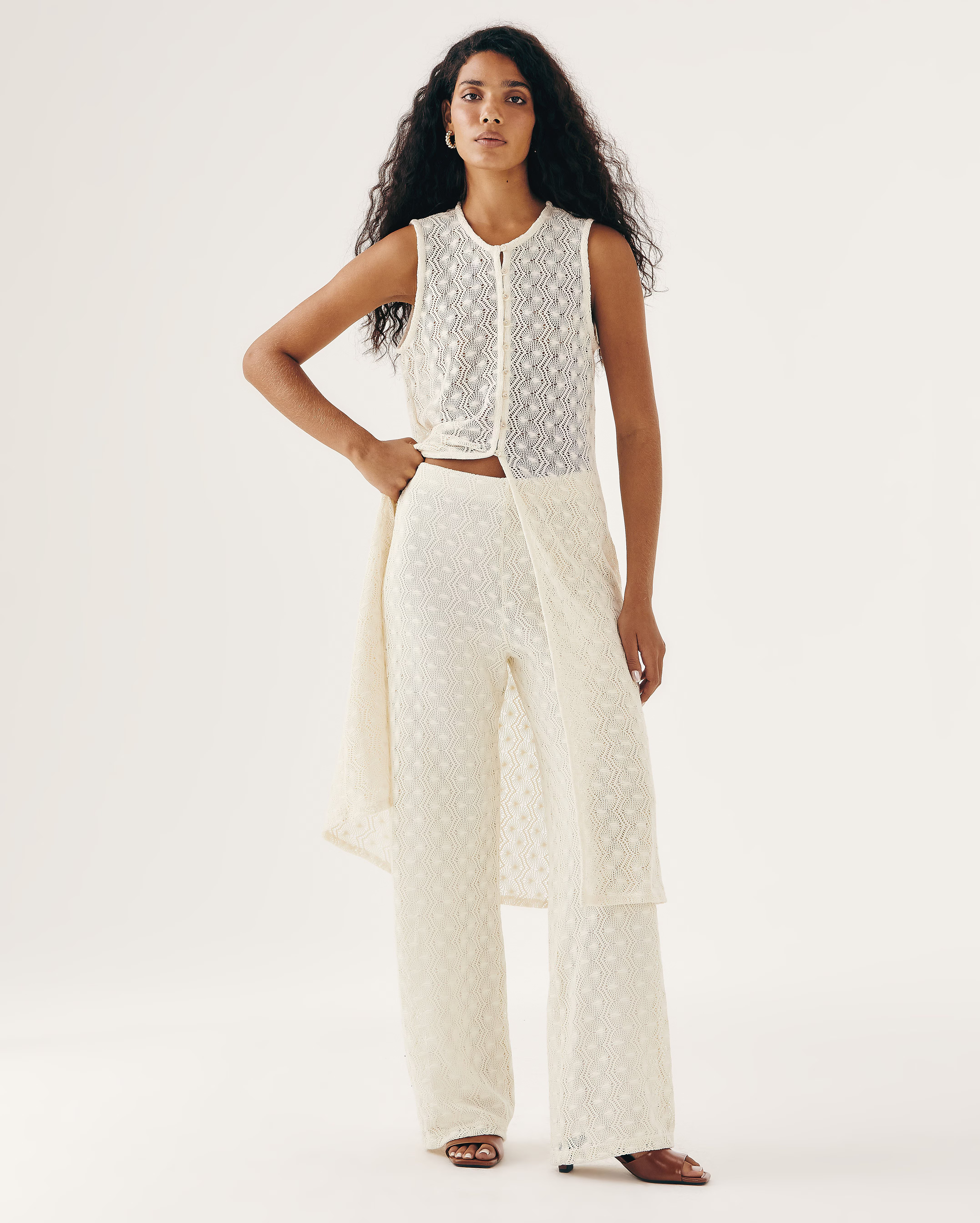 Calça feminina reta em tricot bege | AK by Riachuelo | Riachuelo (BR)