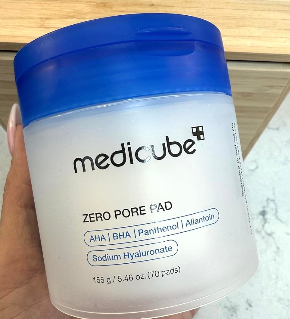 Dual Textured Facial Toner Pads 

#LTKBeauty #LTKU