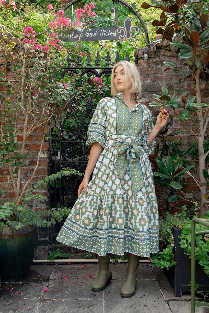 SUE SARTOR Flounce™️ | Olive/Camel Mosaic © 2024 | SUE SARTOR