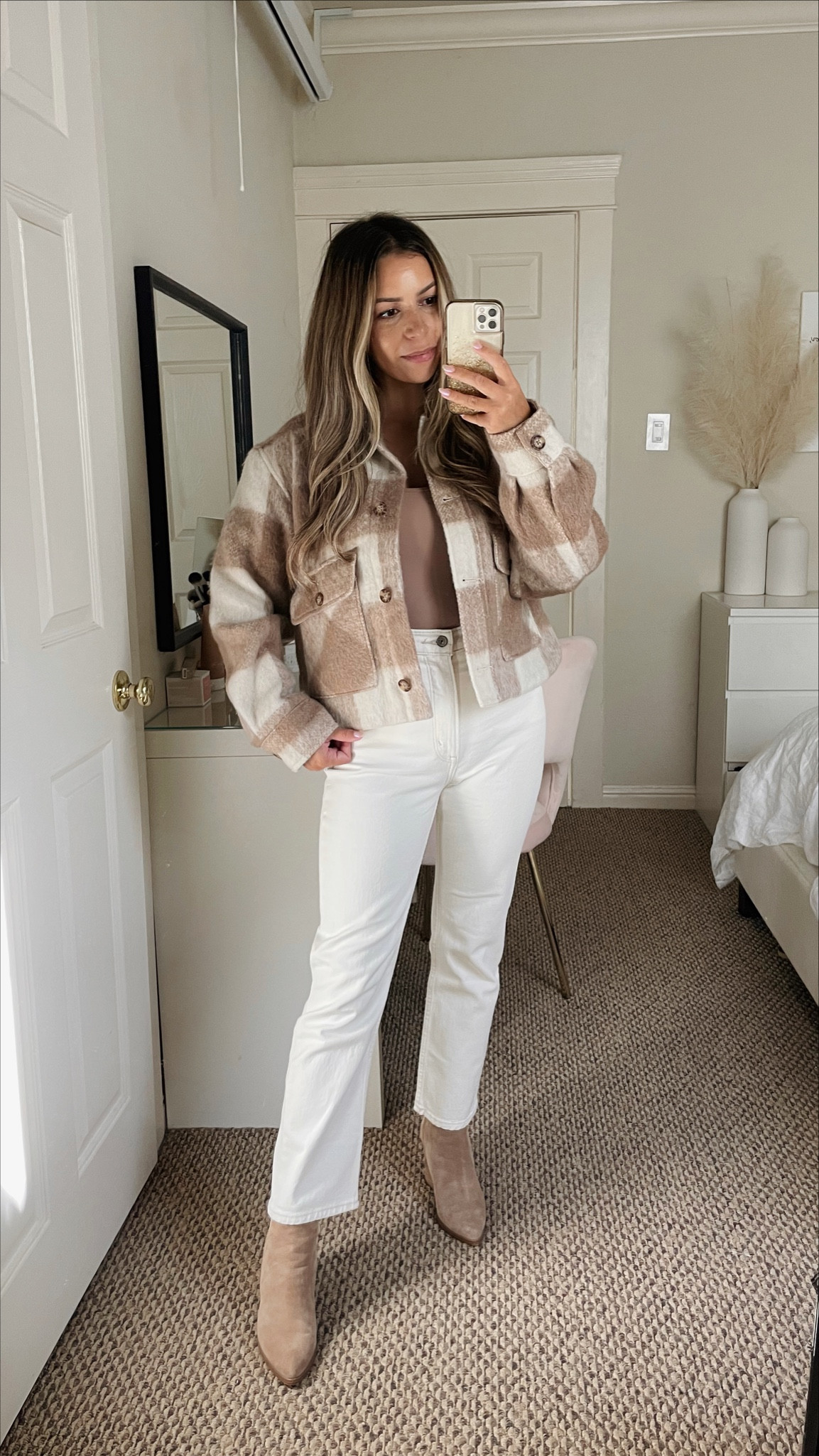 Abercrombie 25% off

Cream white jeans- 25s
Cropped shirt jacket- s

Fall outfits, fall style, petite, plaid jacket, booties

#LTKSale #LTKSeasonal #LTKsalealert