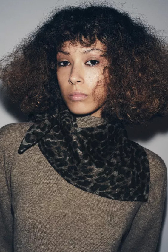 WOOL BLEND ANIMAL PRINT BANDANA | Zara Canada