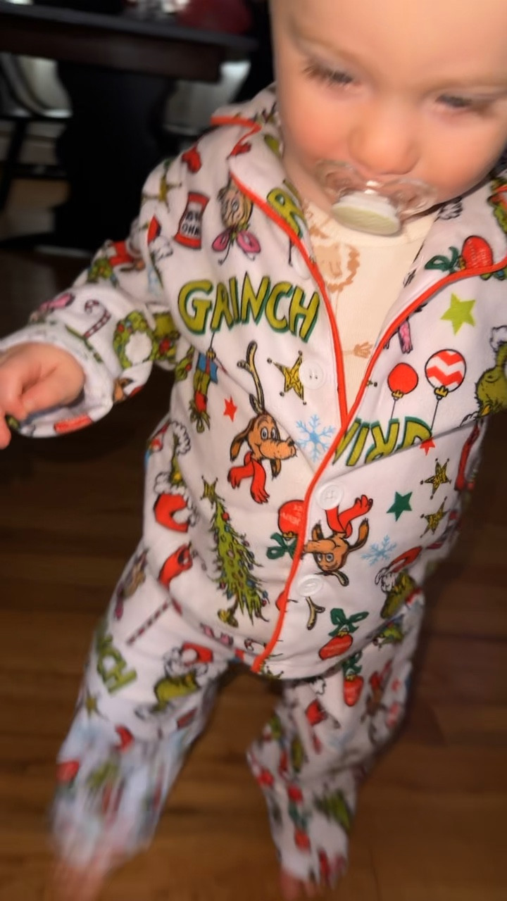 The cutest toddler pajamas for Christmas
Grinch/ Walmart/ cozy/ warm/ comfortable / dr Seuss/ cotton/ winter 

#LTKBaby #LTKGiftGuide #LTKHoliday