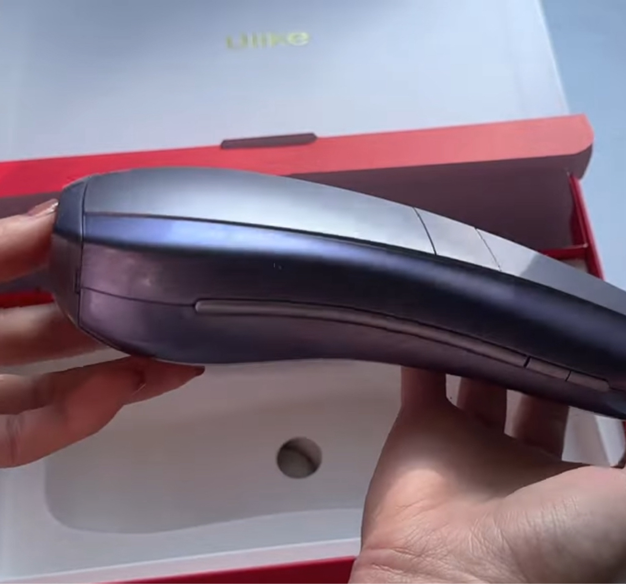 Ulike IPL laser Hair Removal device🎀

https://youtu.be/zy8ft8qXY2s?si=7LtUPcs8mWg2LghM

#LTKBeauty