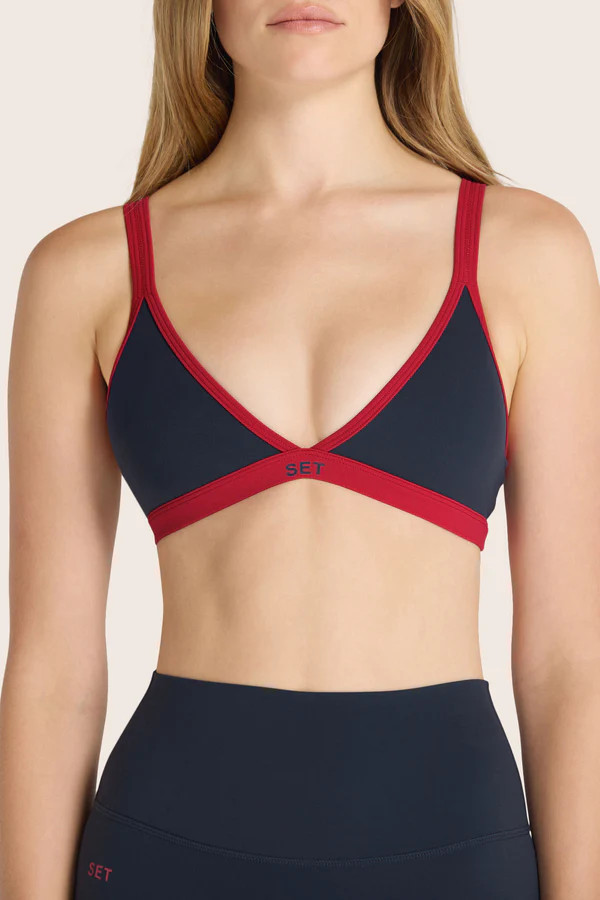 AIRLUXE™ BREATHE TRIANGLE BRA - LADYBUG | SET Active