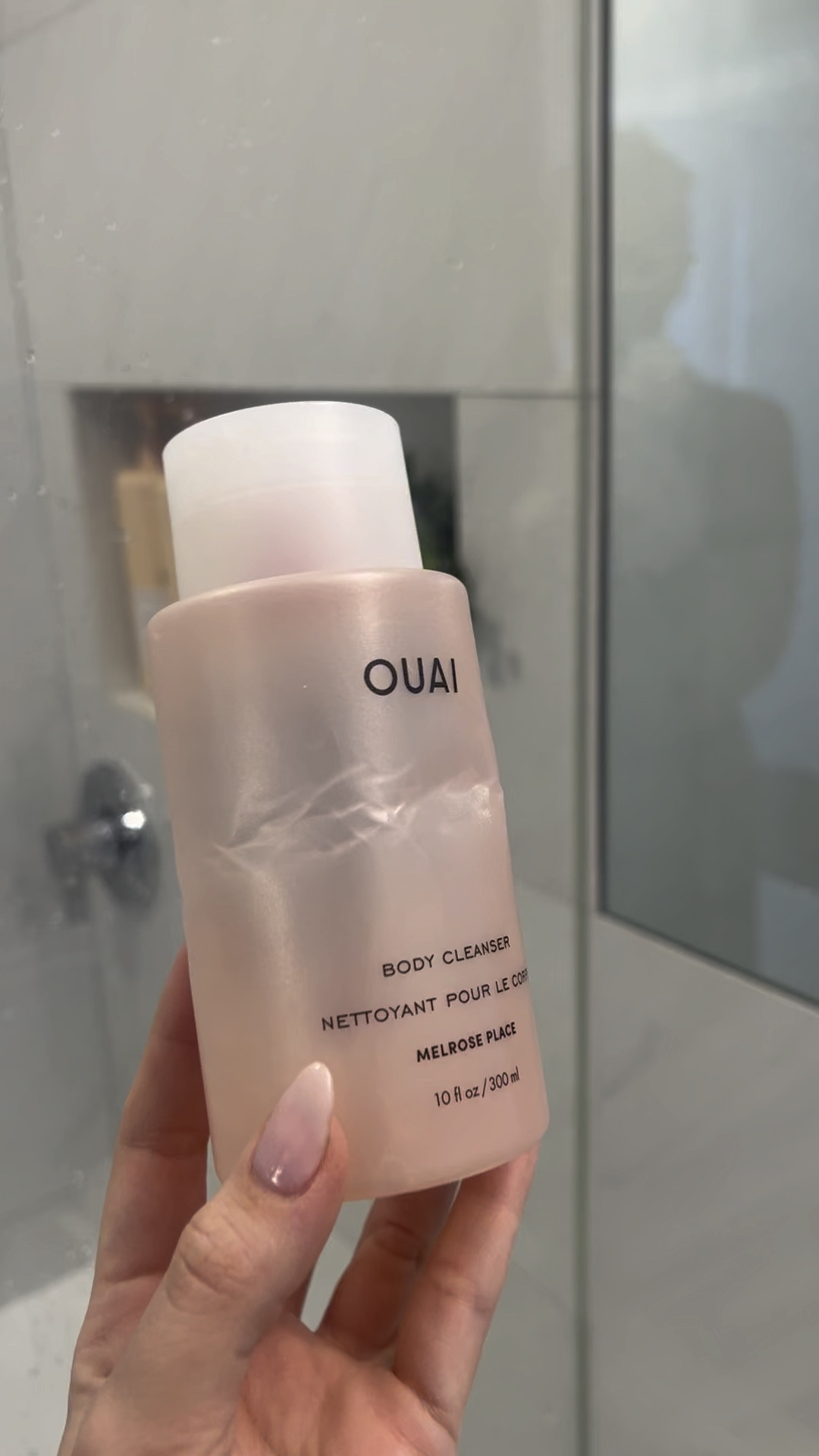 I also have the hand wash + soap in my bathroom, and got the body butter in Melrose place which just SEEEEEEEPS in to your skin 🫧💗

#LTKbeauty #LTKtravel #LTKstyletip