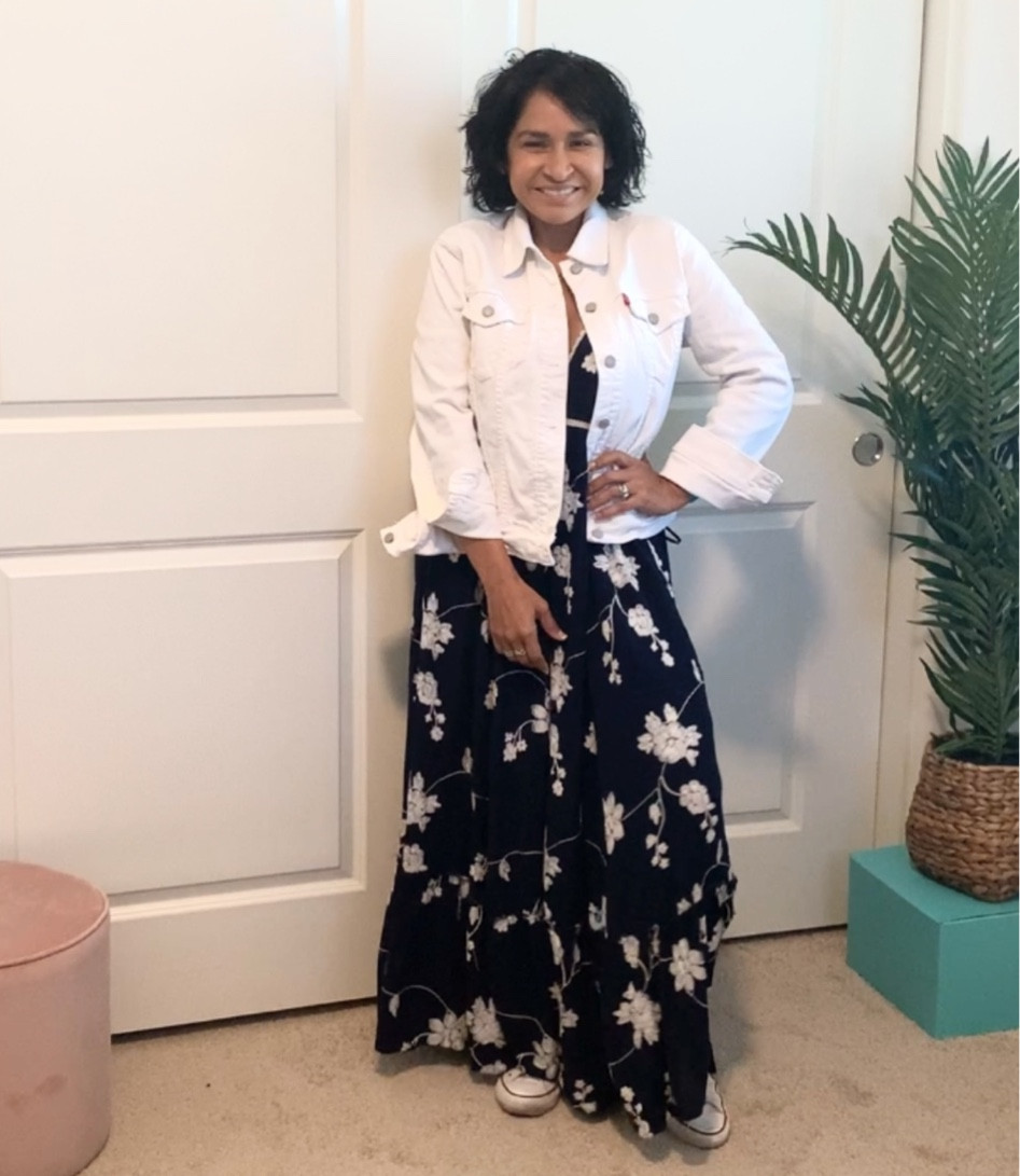 #jeanjacket #levis #levisjacket #whitedenimjacket #comverse #whiteconverse #chucktaylor #allstats #bluemaxisress #navybluedress #embroidereddress #summer #memorialday #classic #layering #momstyle 

#LTKcurves #LTKshoecrush #LTKstyletip