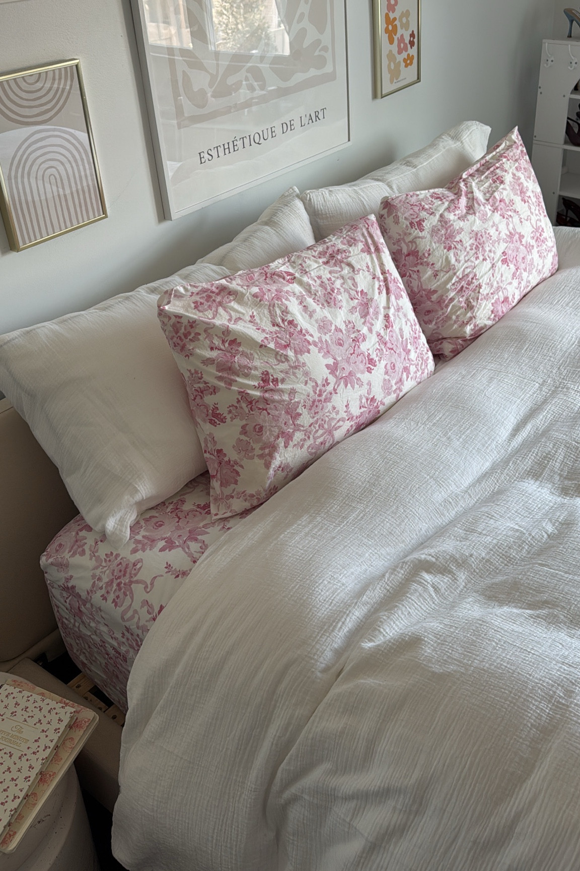 fresh white bedding & floral sheets 🤍

#LTKStyleTip #LTKHome #LTKSeasonal