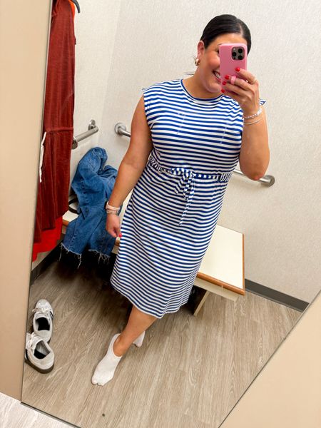 Wearing an XL in this striped dress 

#LTKFindsUnder50 #LTKMidsize #LTKSaleAlert