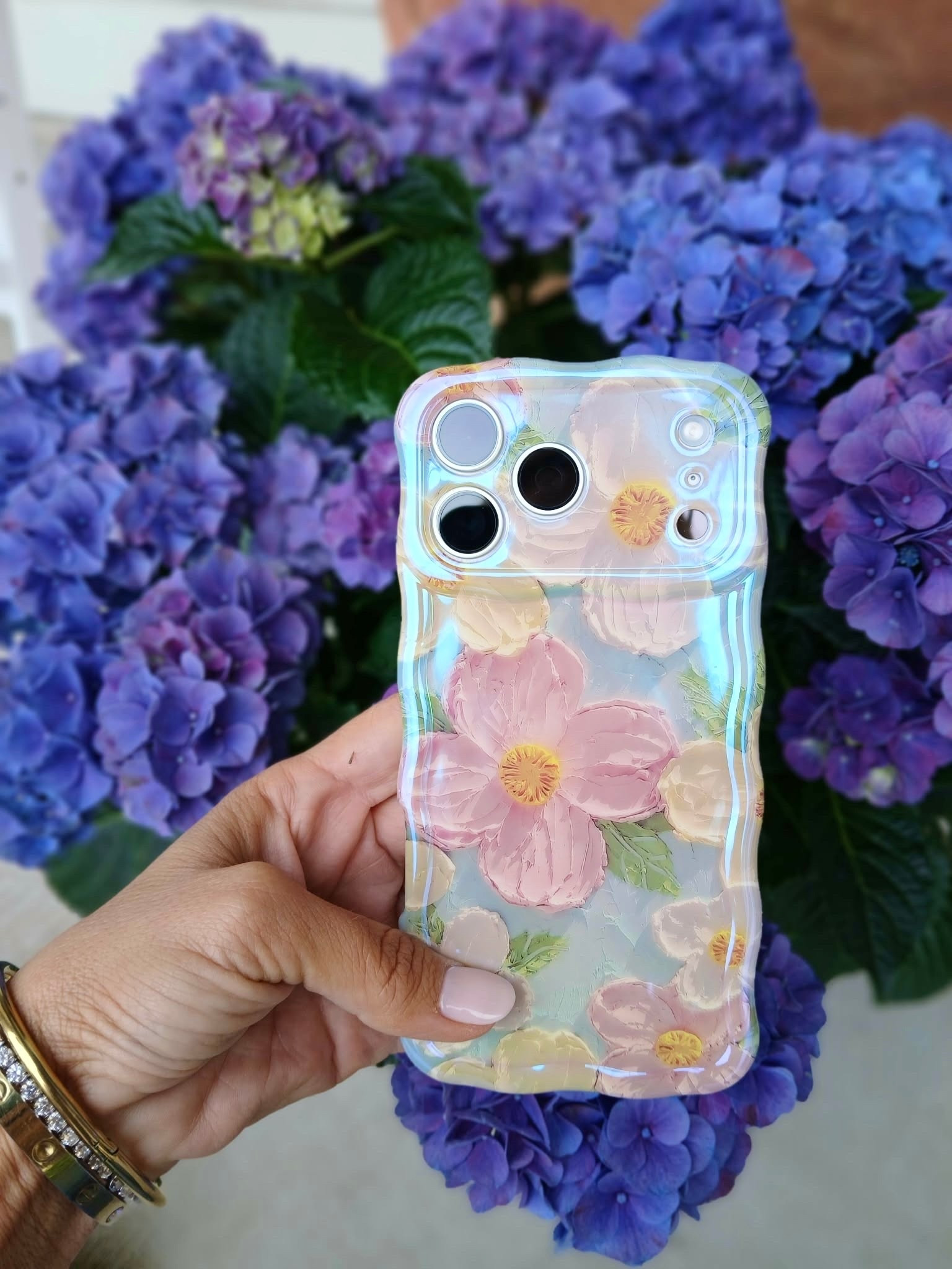 Love this phone case for Spring! Only $15 

#LTKMothersDay #LTKSeasonal #LTKTravel