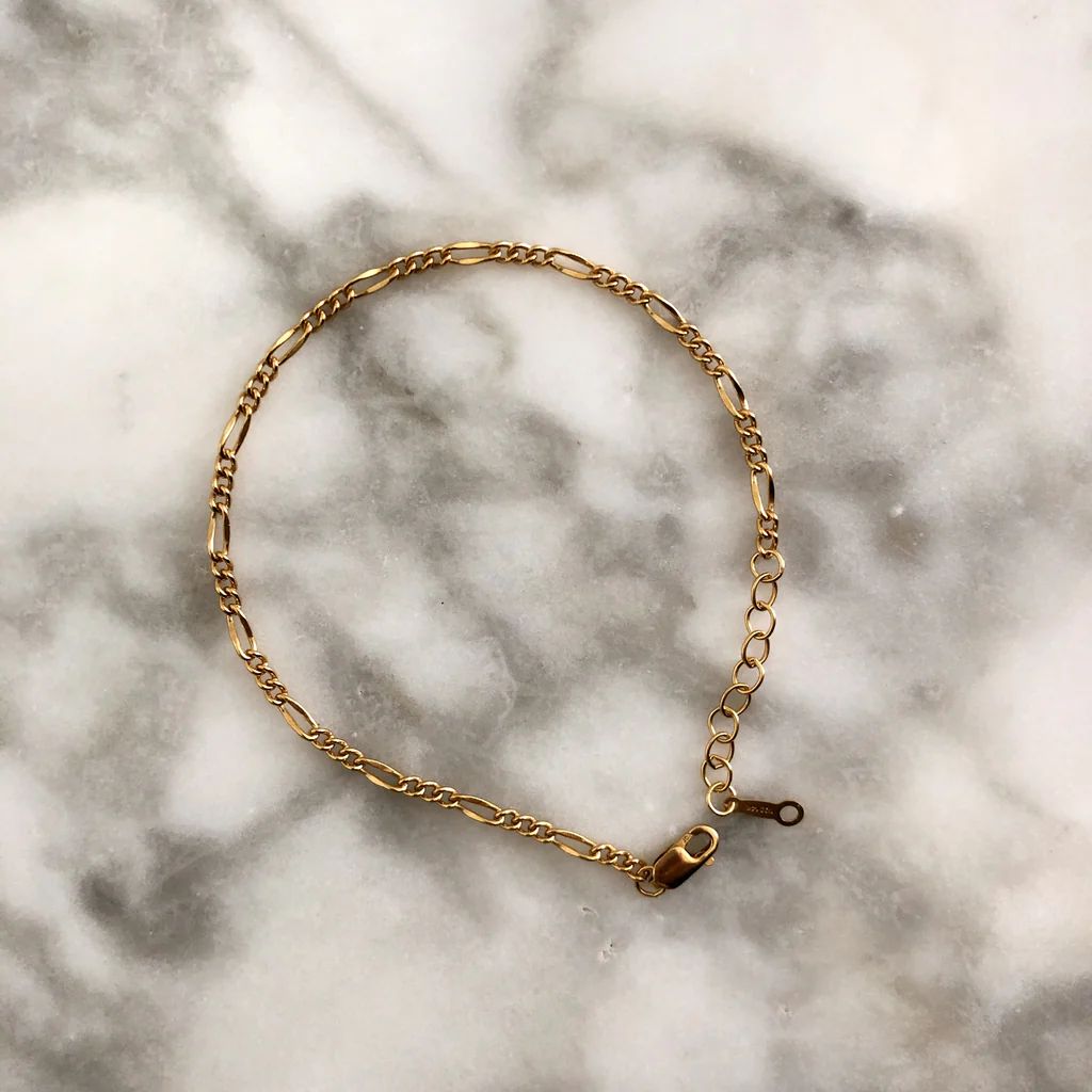 Gold Filled Figaro Chain Bracelet | Alexandra Gioia