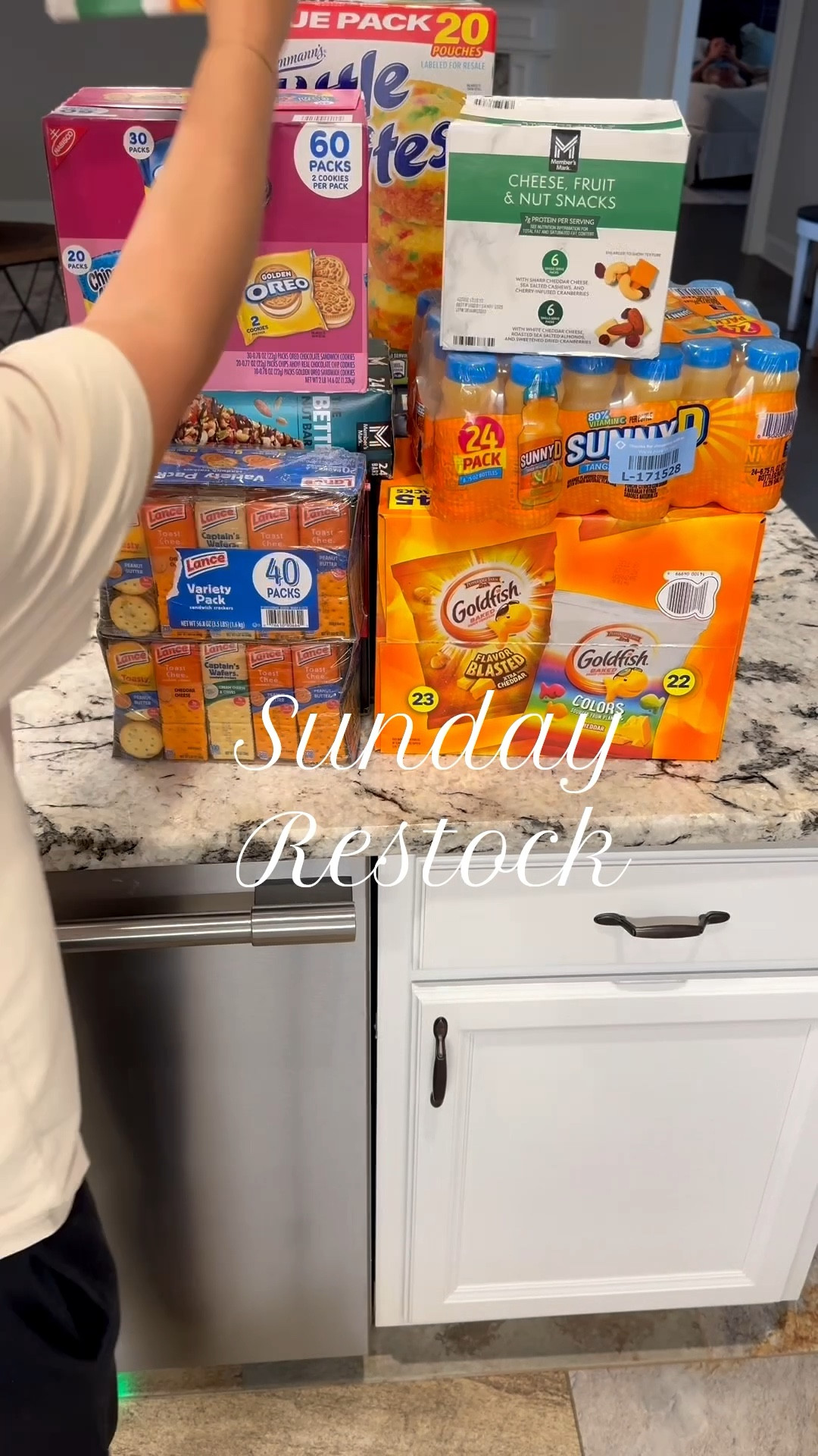 📚✨ Back to School Snack Restock ✨🍎
Nothing makes school mornings (and after-school snack time) easier than having everything ready to grab and go! From lunchbox favorites to after-school treats, I stocked up on all the kid-approved must-haves.

Linked all of our go-to snacks + pantry staples so you can shop everything in one place. 🥨🍪🍊

🛒 Tap to shop the full snack restock!
#LTKBackToSchool #SnackRestock #PantryOrganization
 

#LTKHome #LTKFamily #LTKHome #LTKKids