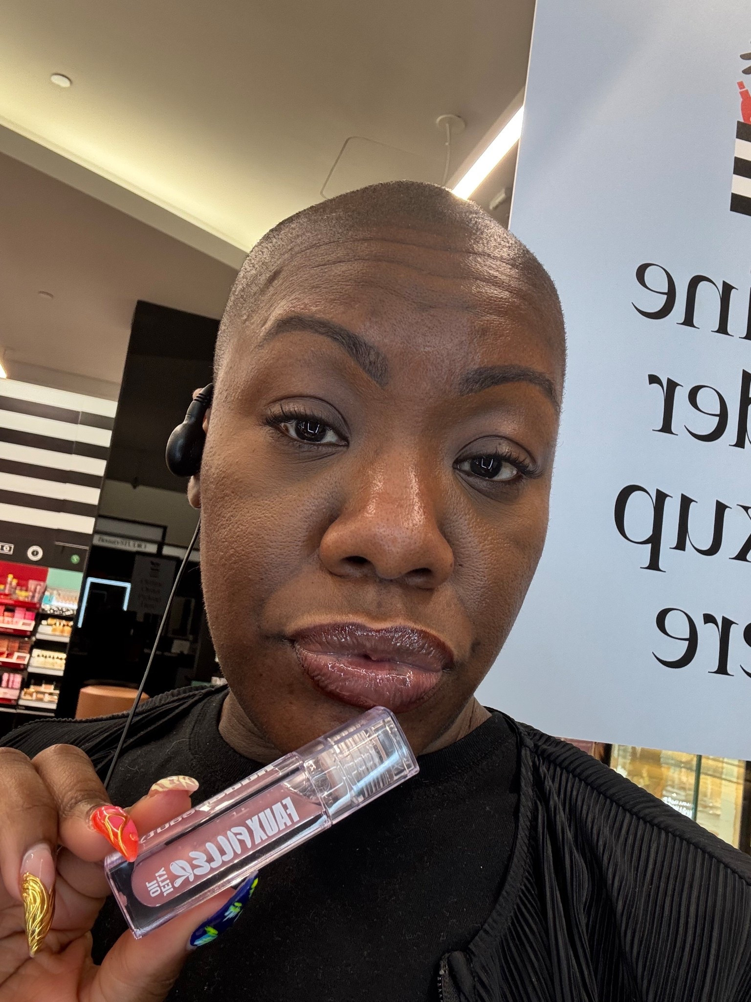 The juiciest of lip products for that glossy, lip oil finish from Hudson beauty. #lipoil #lipgloss #drylips

#LTKU #LTKBeauty #LTKFindsUnder50