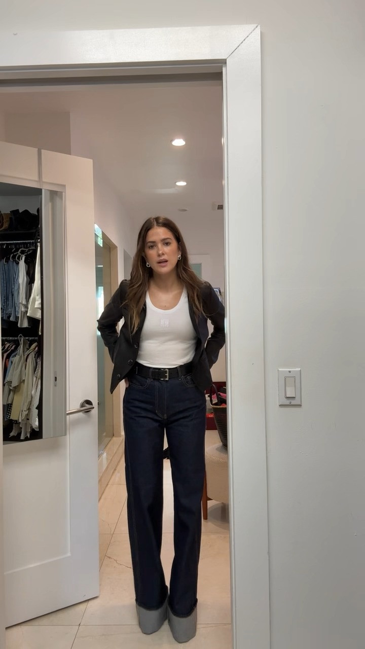 I'm late, let's do an OOTD😉 

 #LTKWatchNow #LTKStyleTip