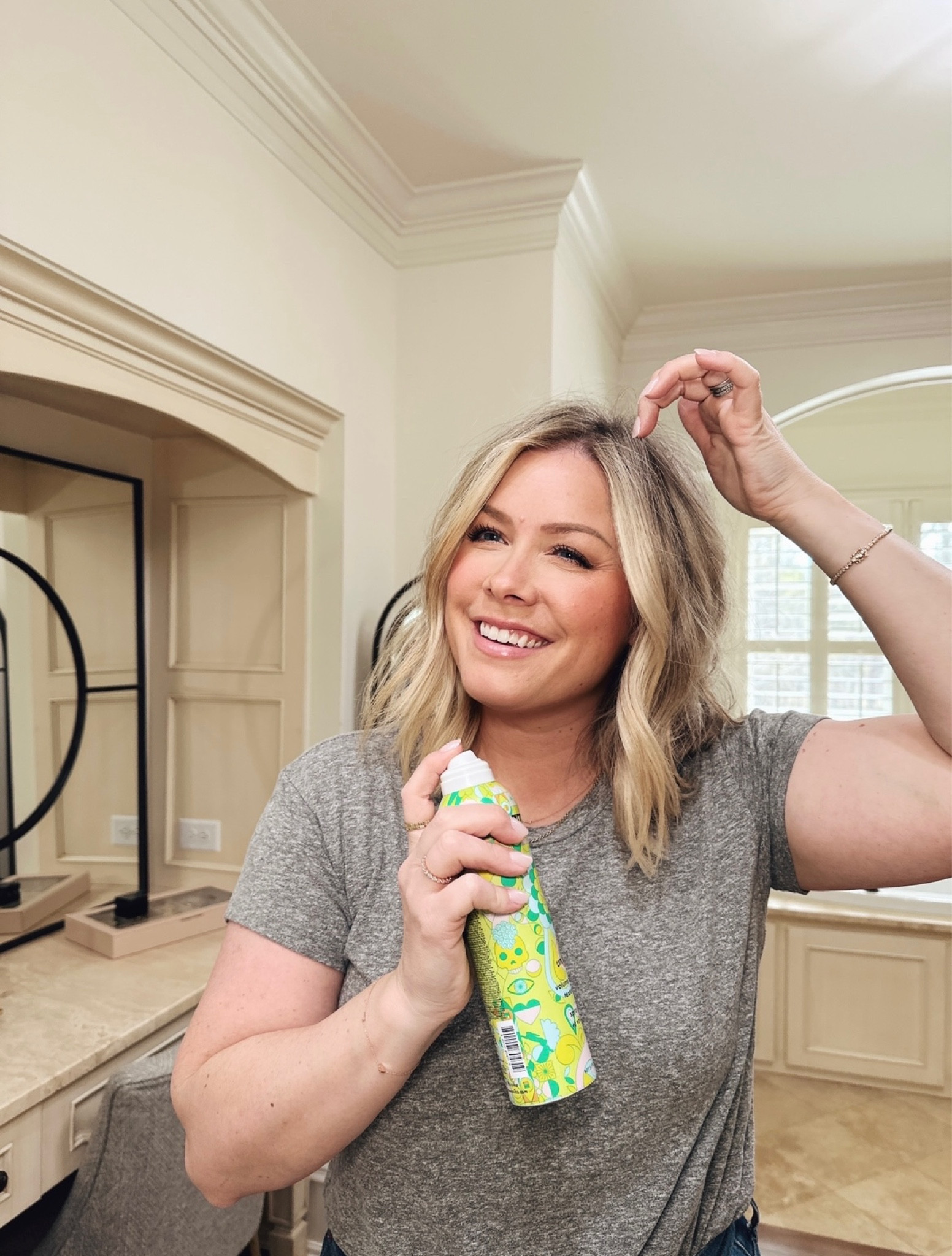 Texture spray for long-lasting volume. Gives undone look to curls, waves, and straight hair!

#LTKFind #LTKbeauty #LTKstyletip