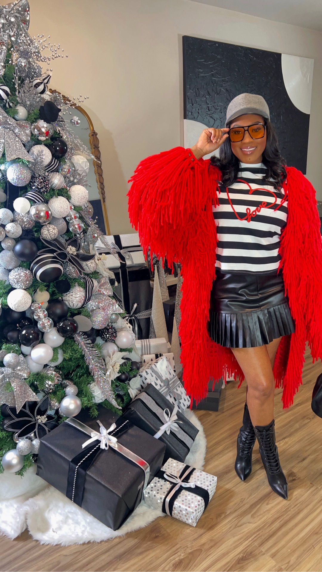 Perfect look for going out during the holidays. The pop of red is definitely a statement. 



#LTKgrwm #LTKdayinmylife #LTKootd