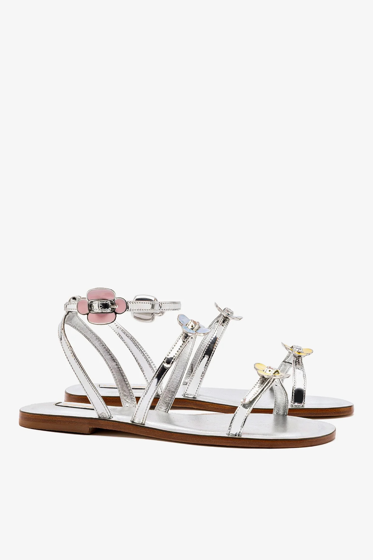Tinx Flat Sandal In Silver Specchio | Larroude