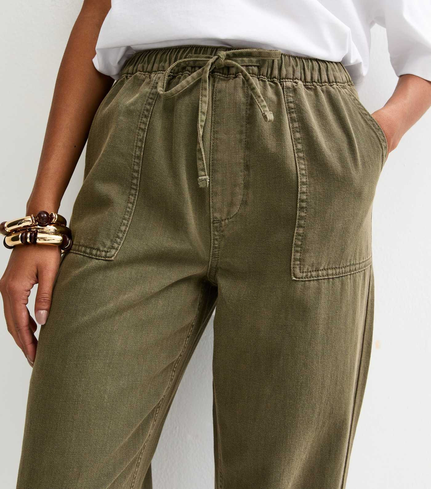 Dark Khaki Cotton Tapered Cargo Trousers | New Look | New Look (UK)