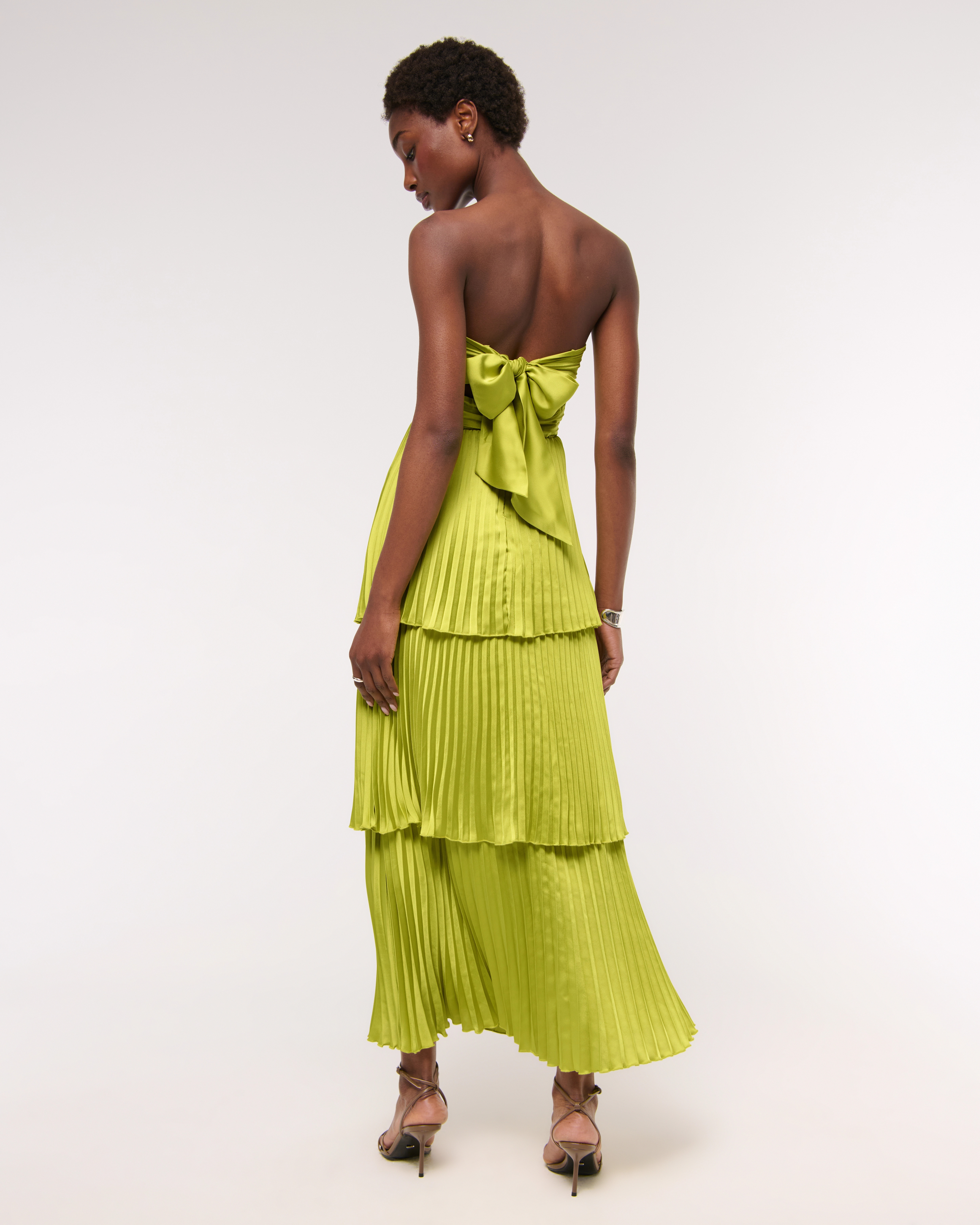 The A&F Giselle Strapless Tiered Maxi Dress | Abercrombie & Fitch (US)