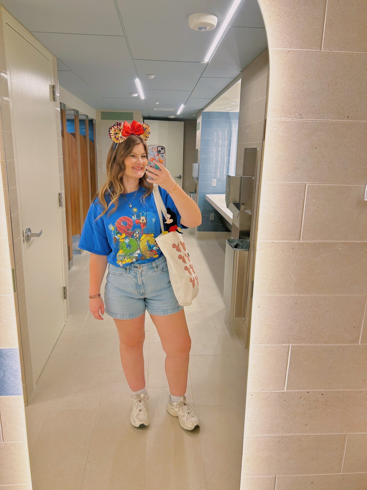 Disney resort hop day!🐭✨

#LTKSummerEdit #LTKSaleAlert #LTKMidsize