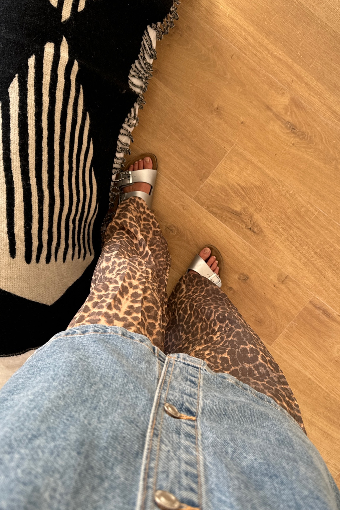 I’m obsessed with these leopard print trousers - they’re so comfy & super affordable 
