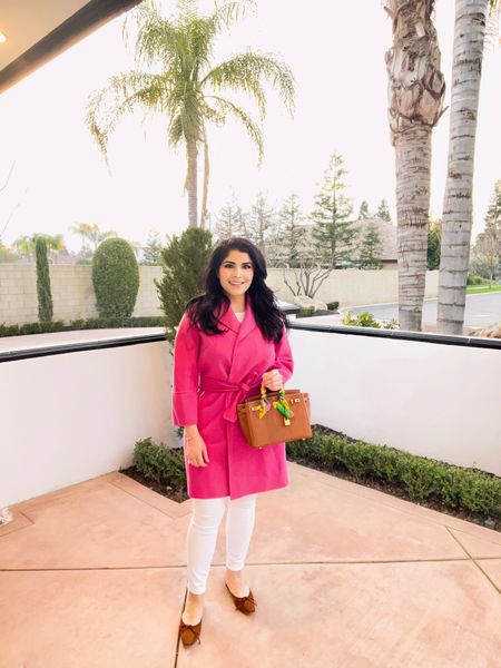 Love pink and white together 💗. One of my favorite coats, such a beautiful pink shade for a perfect pop of color. 

Max mara coat, max mara, Birkin 25, white jeans, brown flats, flats, brown bag, pink coat, Valentine’s Day, Valentine’s Day outfit, Valentine’s Day looks, spring coat, winter coat, wool coat, spring styles, spring outfits 

#LTKstyletip #LTKGiftGuide #LTKSeasonal